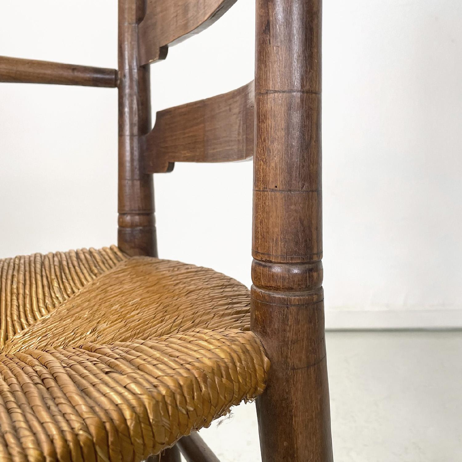 French antique wood oak and straw chair with armrests decorations, late 1800s For Sale 6