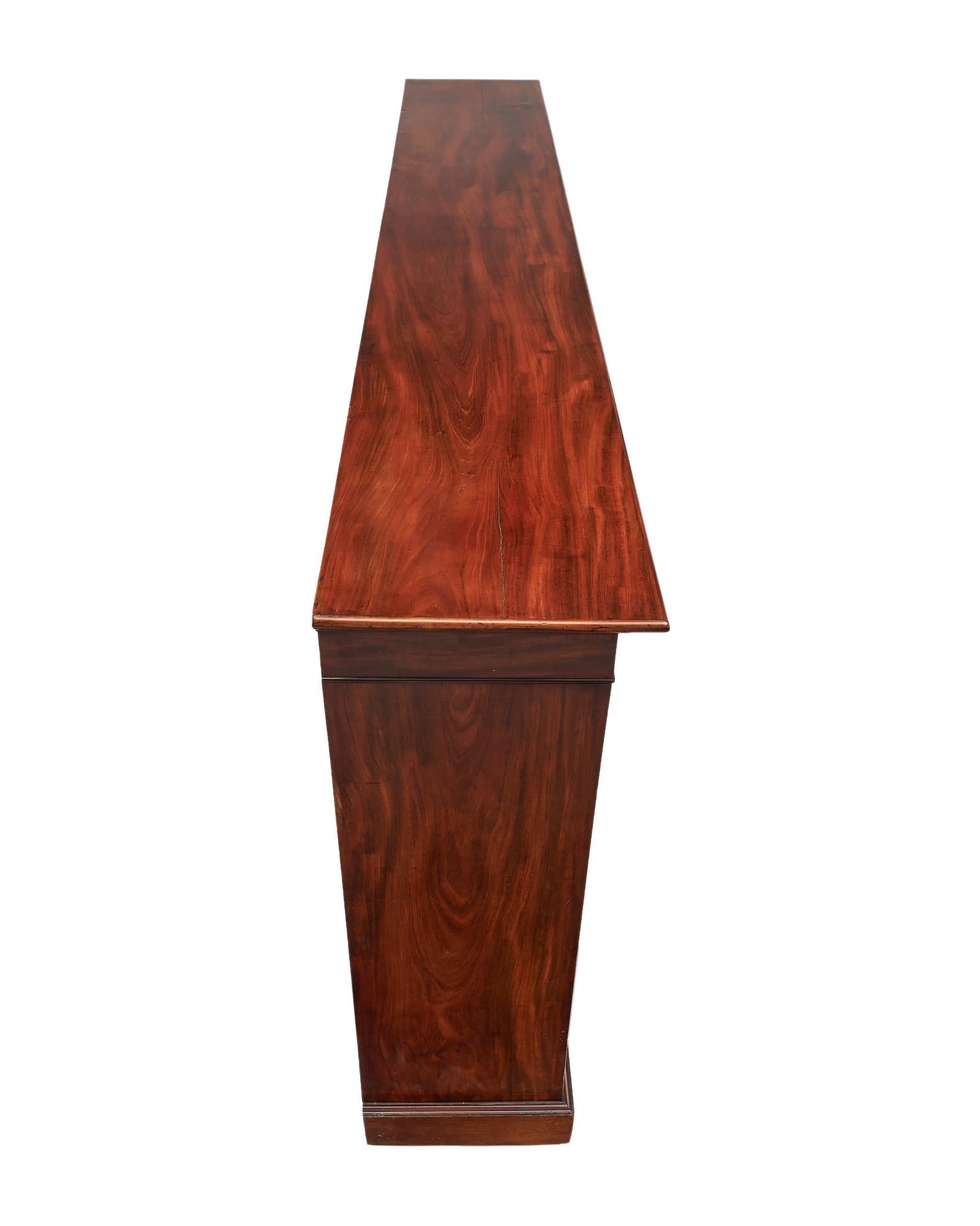 Buffet / Console en bois Antique French en vente 2