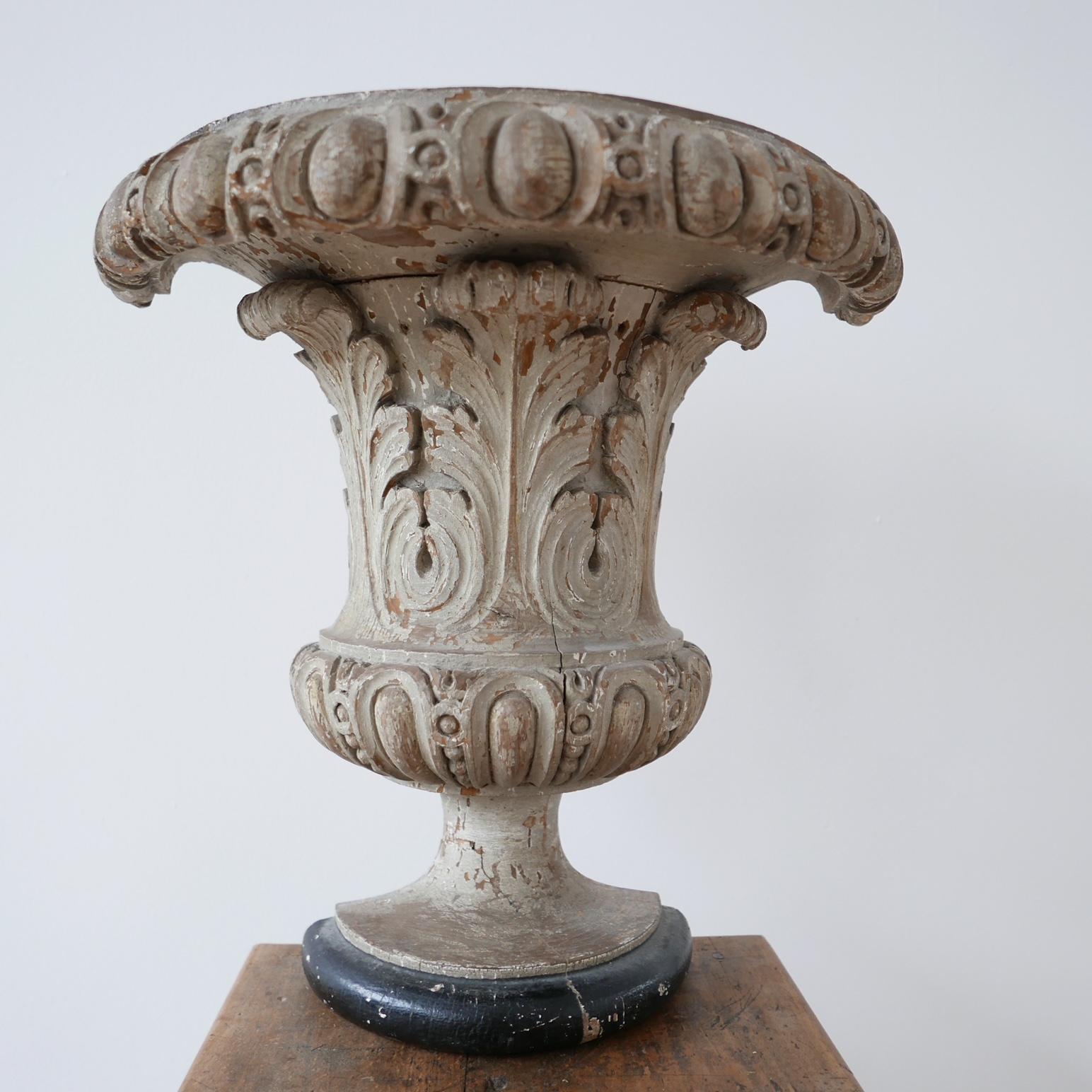 French Antique Wooden Decorative Urn Shelf or Plinth  In Good Condition In London, GB
