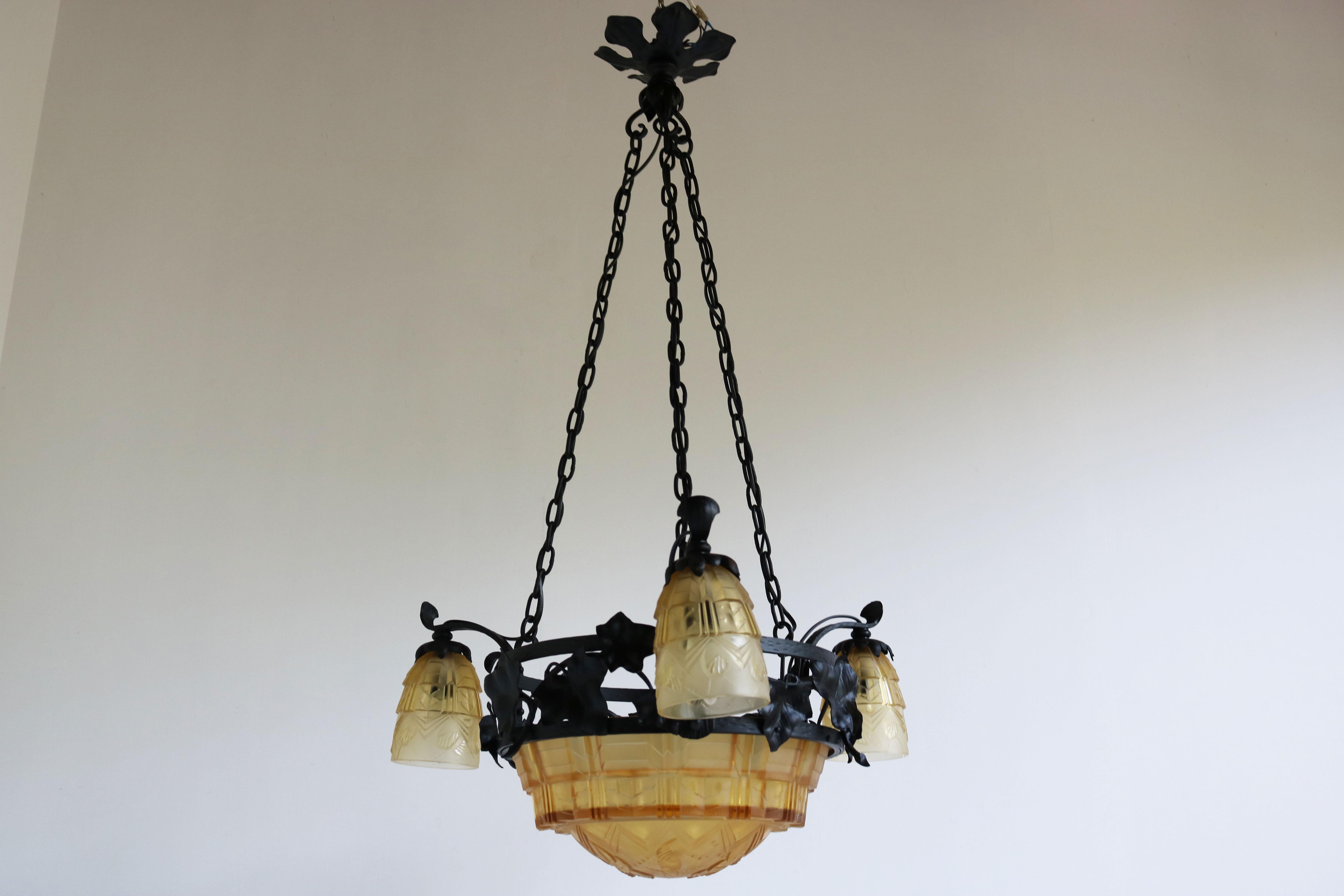 French Antique Wrought Iron Art Deco Chandelier 1930 Cut Glass Geometric Muller For Sale 10