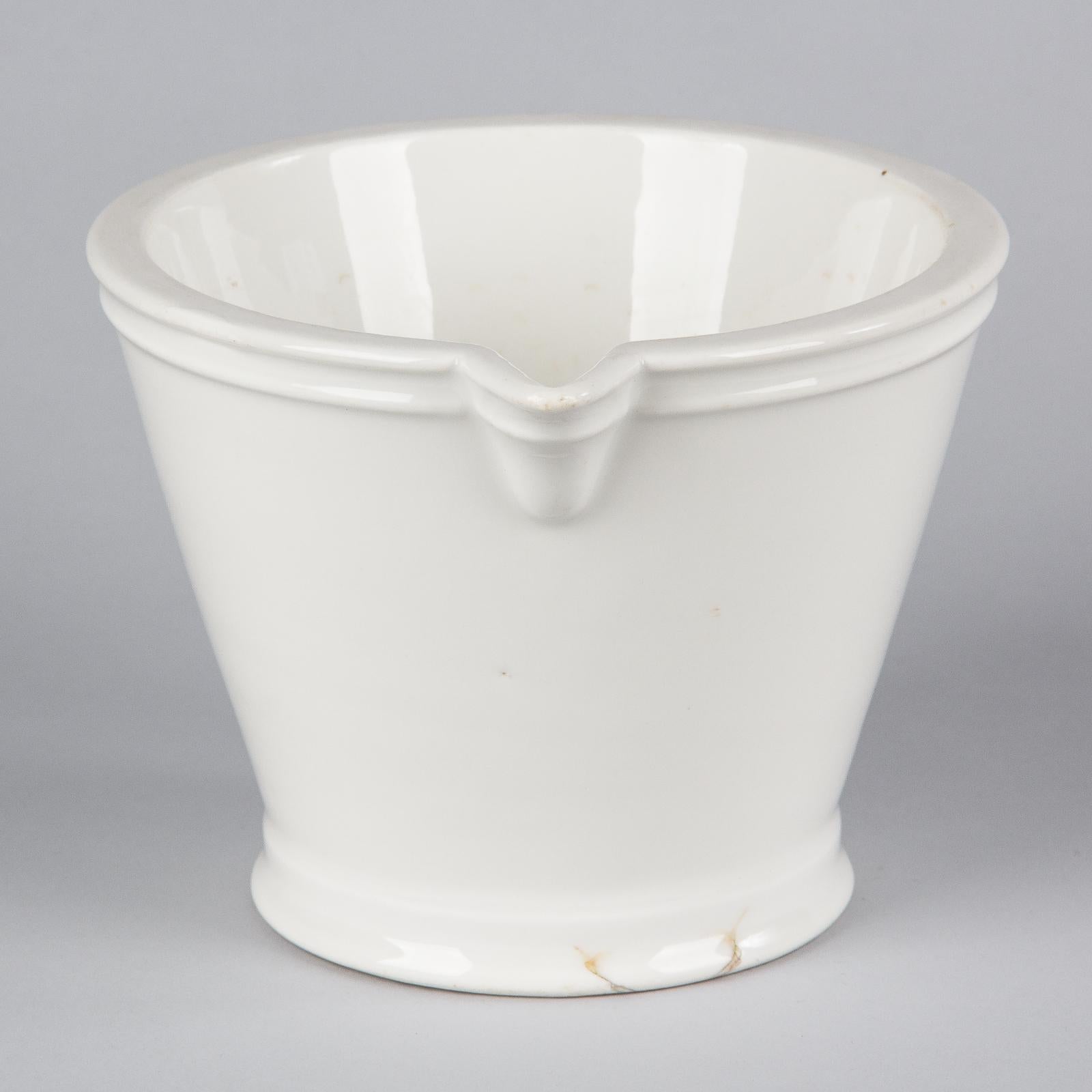 French Apothecary Ceramic Mortar with Pestle, Late 1800s 10