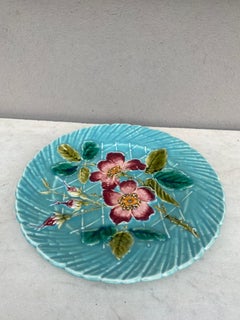 French Aqua Majolica Wild Rose Plate Sarreguemines, circa 1890