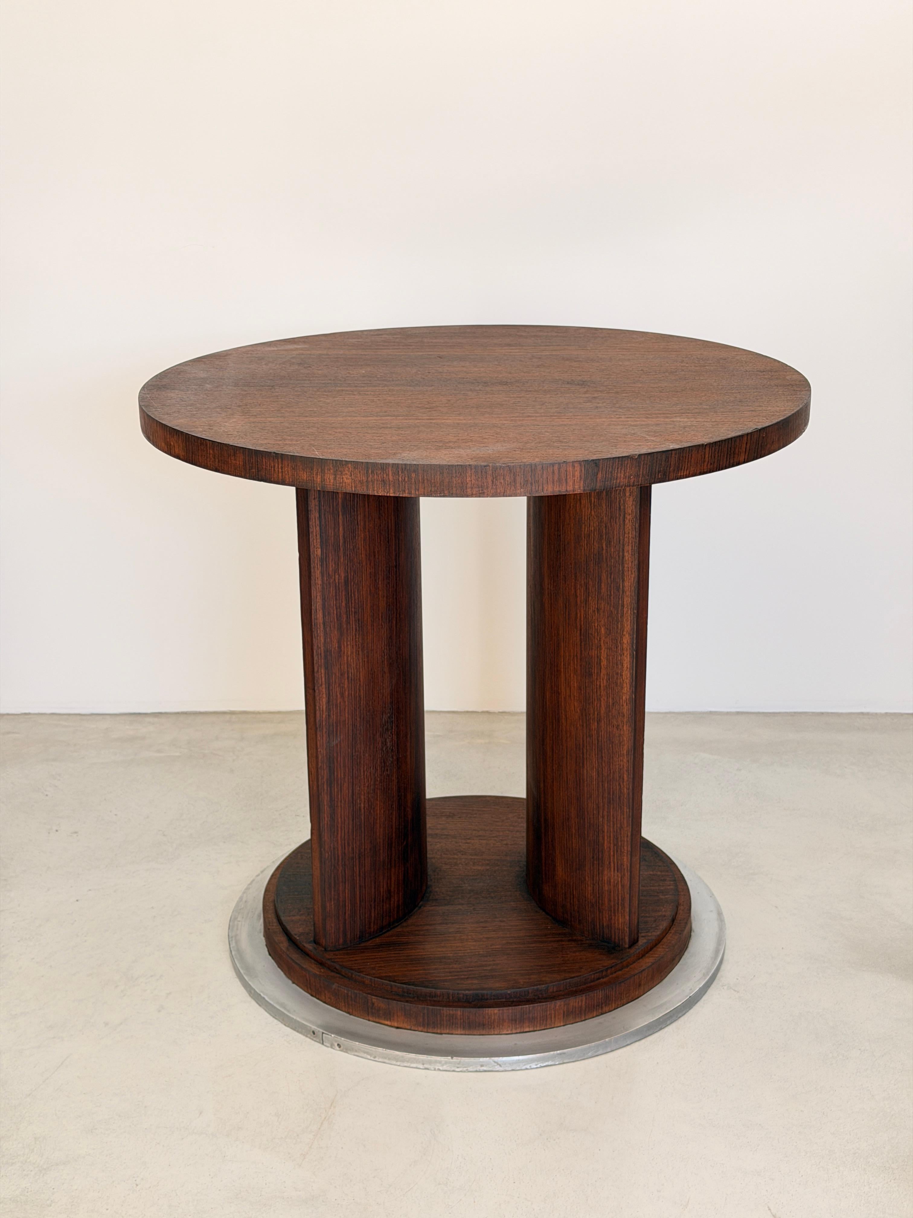 French Architectural Art Deco Table in Rosewood Veneer Attributed to Jules Leleu For Sale 2