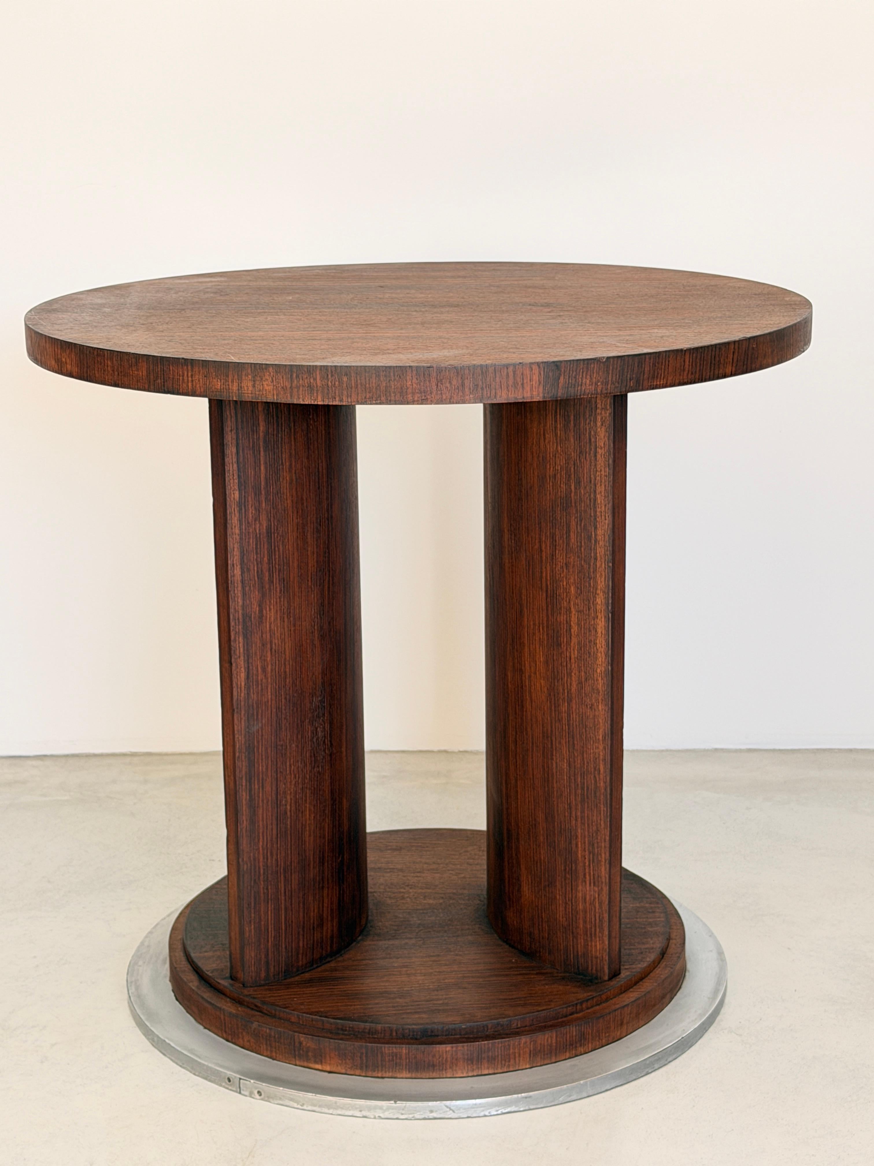 French Architectural Art Deco Table in Rosewood Veneer Attributed to Jules Leleu For Sale 3
