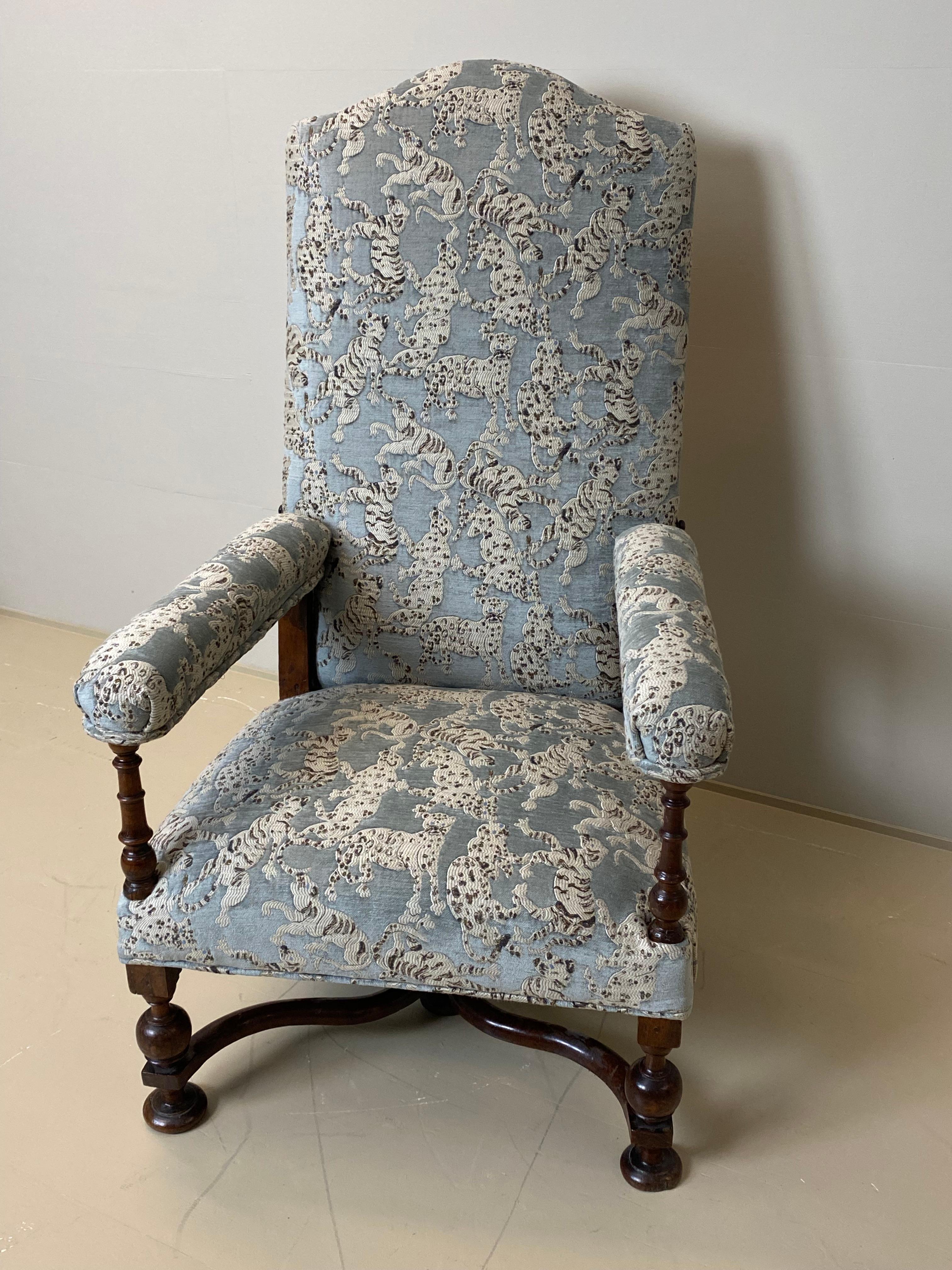 Polished French Antique Armchair in Walnut with movable back For Sale