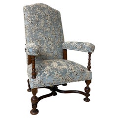 French Antique Armchair in Walnut with movable back