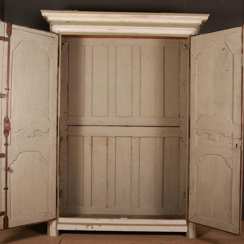 1800 antique armoire