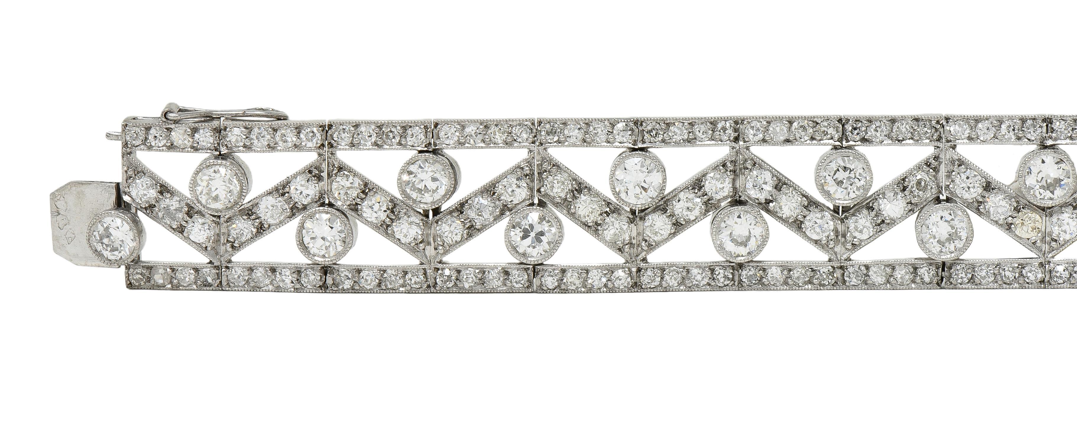 Französisch Art Deco 13,92 CTW Diamant Platin Antike Geometrische Linie Armband (Alteuropäischer Schliff) im Angebot