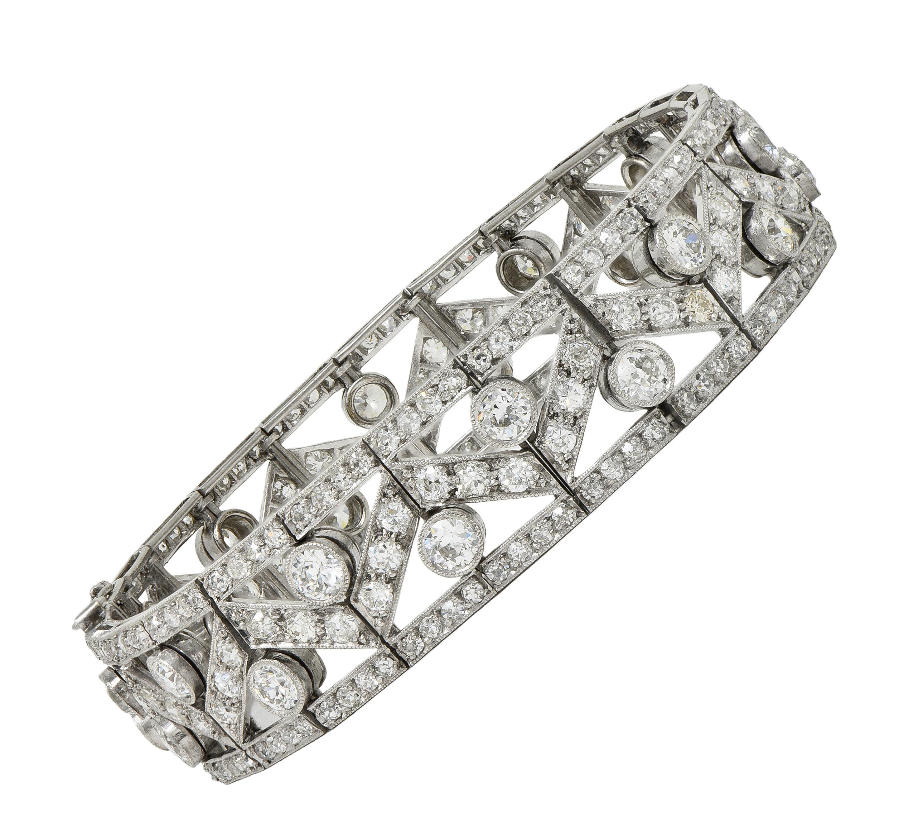 Französisch Art Deco 13,92 CTW Diamant Platin Antike Geometrische Linie Armband im Angebot
