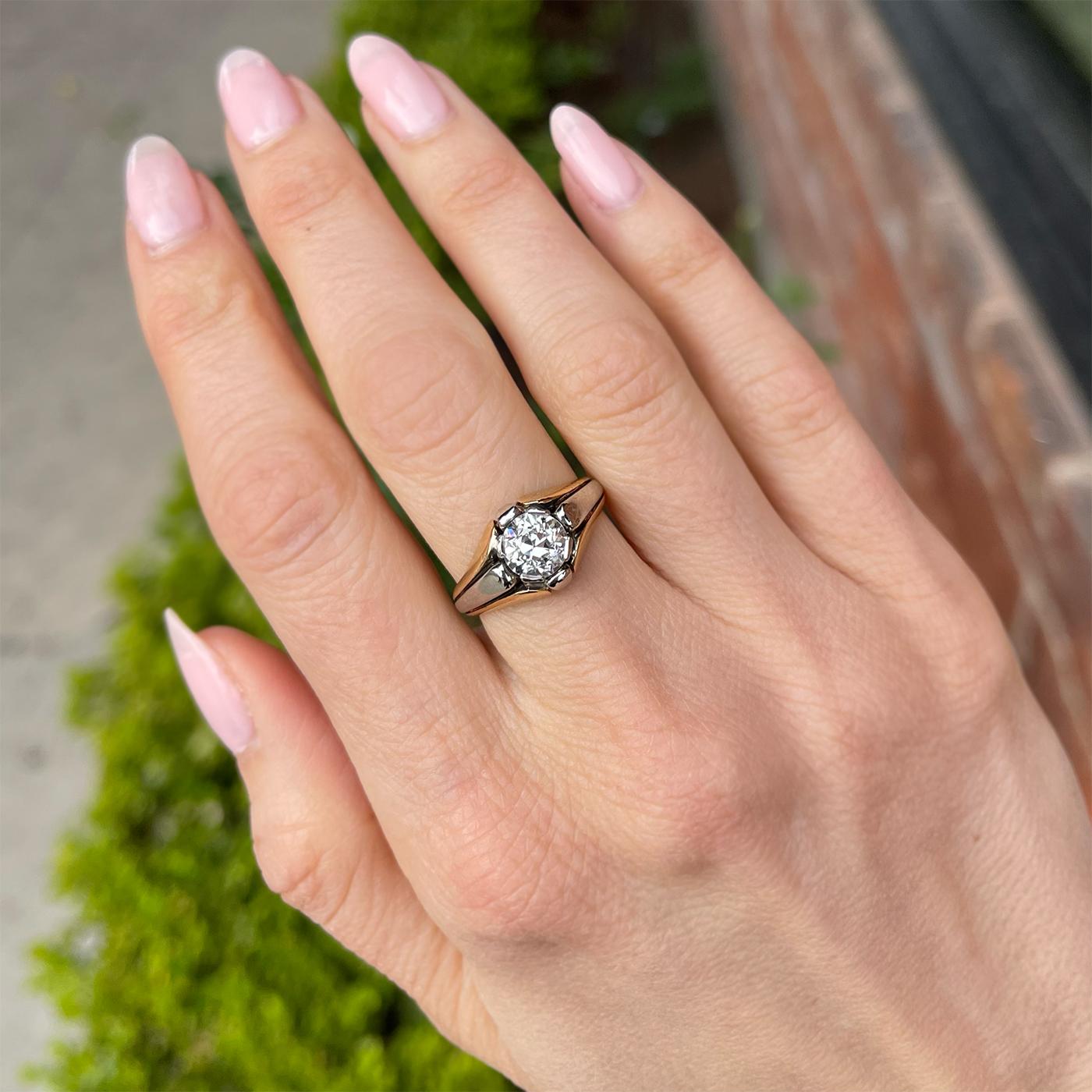 Taille vieille Europe Bague bicolore Art déco française avec diamant taille européenne ancienne de 1,40 carat certifié GIA en vente