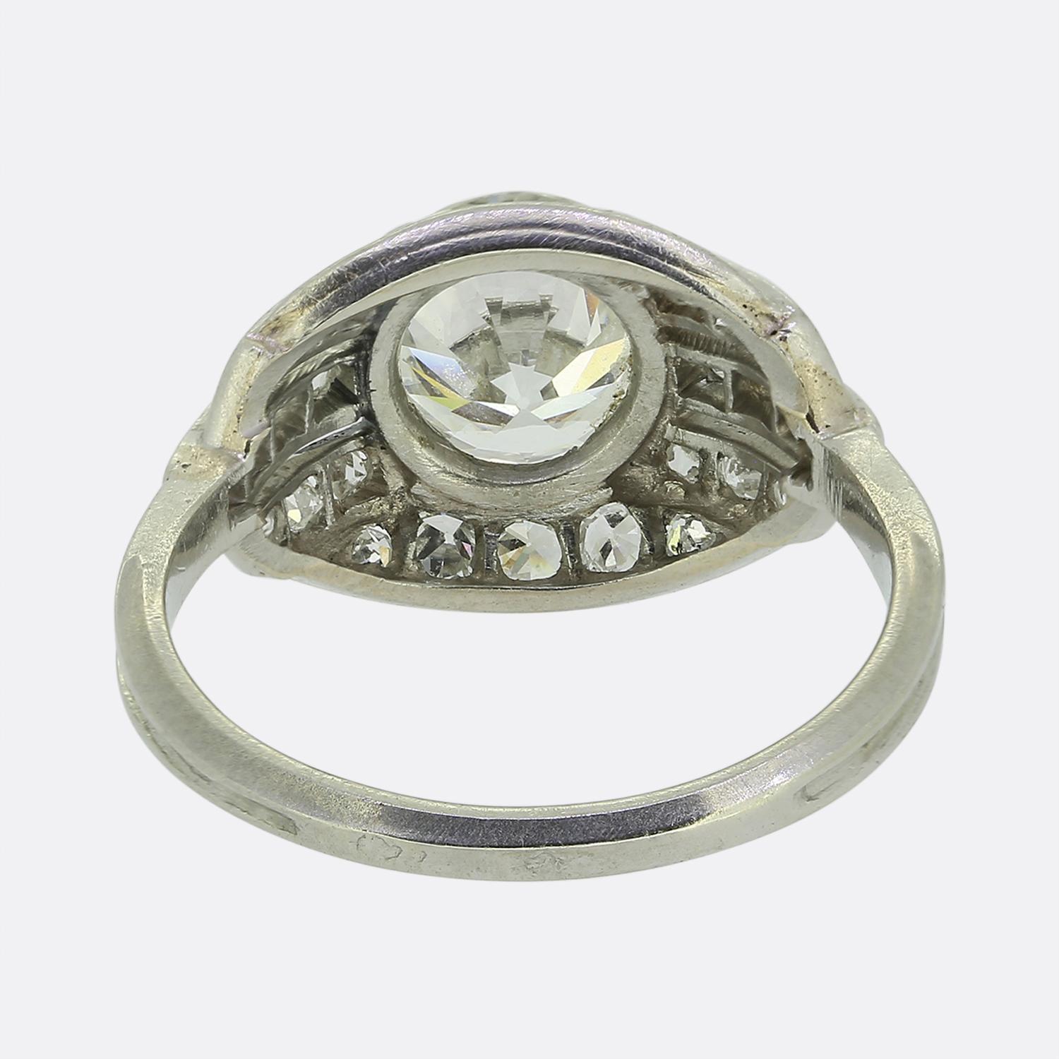French Art Deco 1.50 Carat Diamond Ring In Good Condition For Sale In London, GB