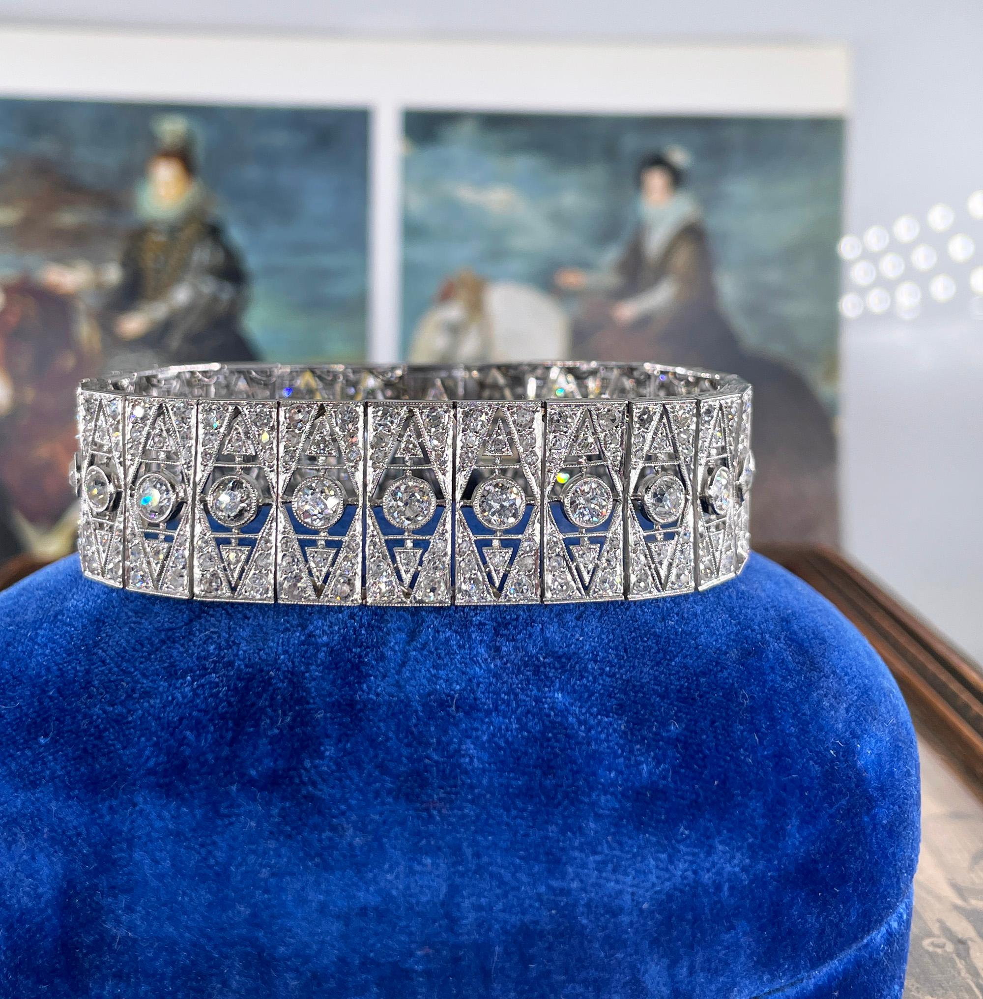 French Art Deco 17.04ctw Old European Diamond Platinum Bracelet For Sale 14