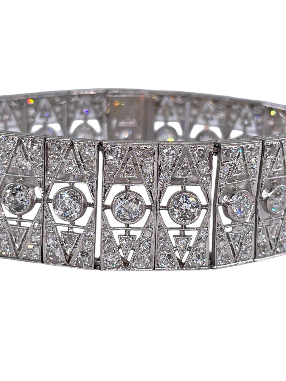 French Art Deco 17.04ctw Old European Diamond Platinum Bracelet In Good Condition For Sale In New York, NY
