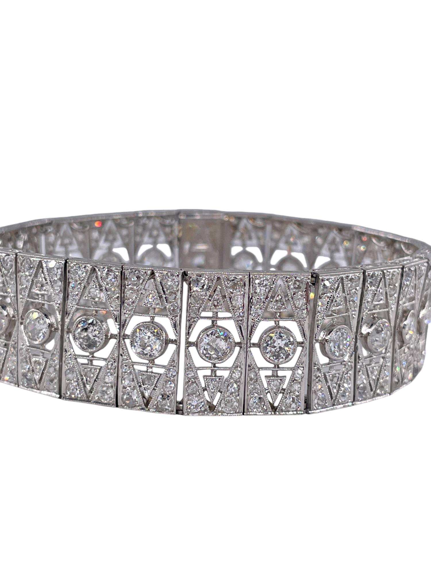 Women's French Art Deco 17.04ctw Old European Diamond Platinum Bracelet For Sale