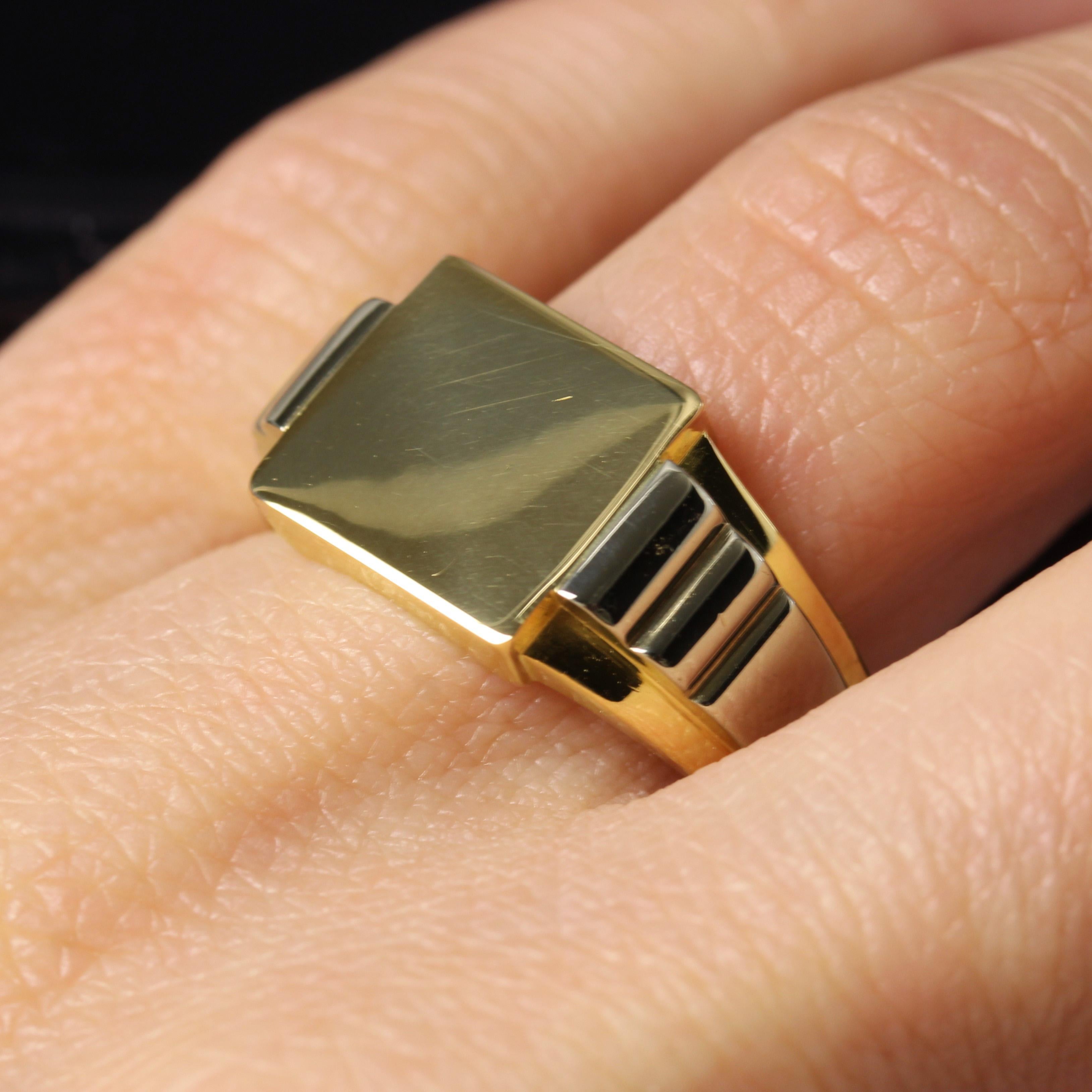 French Art Deco 18 Karat Yellow Gold Platinum To Engrave Signet Ring For Sale 8