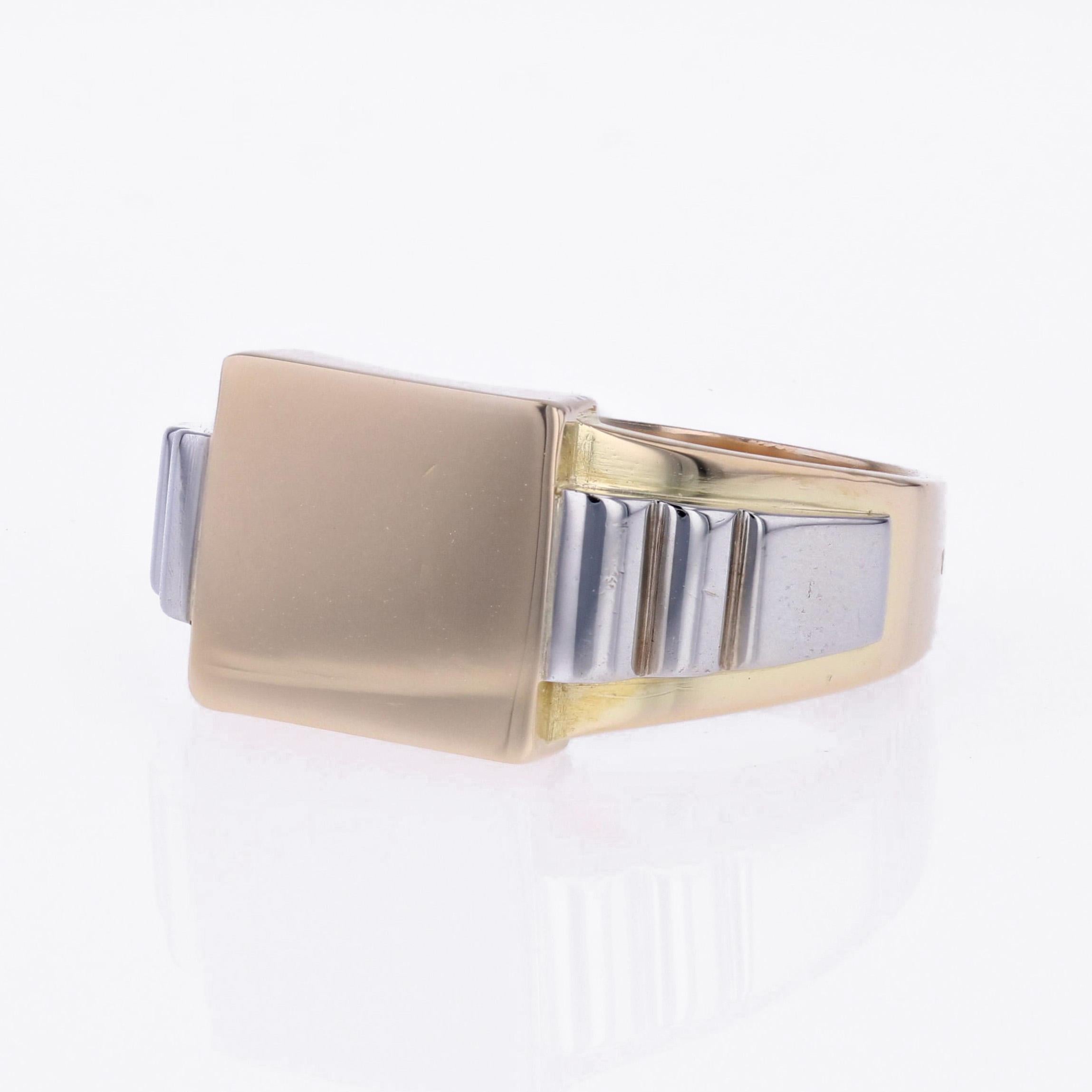 French Art Deco 18 Karat Yellow Gold Platinum To Engrave Signet Ring For Sale 3