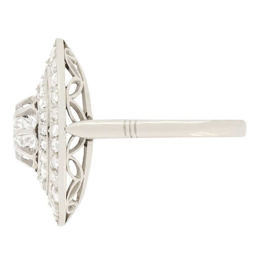 Old Mine Cut French Art Deco 1.85ct Diamond Cluster Ring, C.1920s For Sale