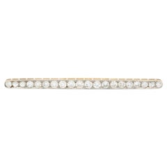 French Art Deco 18k Yellow Gold and Platinum 3.0 Carats Diamond Bar Brooch