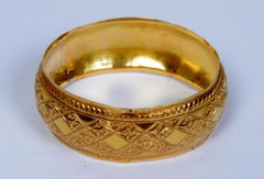 Französische Art Deco Manschette aus 18KT Gelbgold mit kompliziertem geometrischem Design