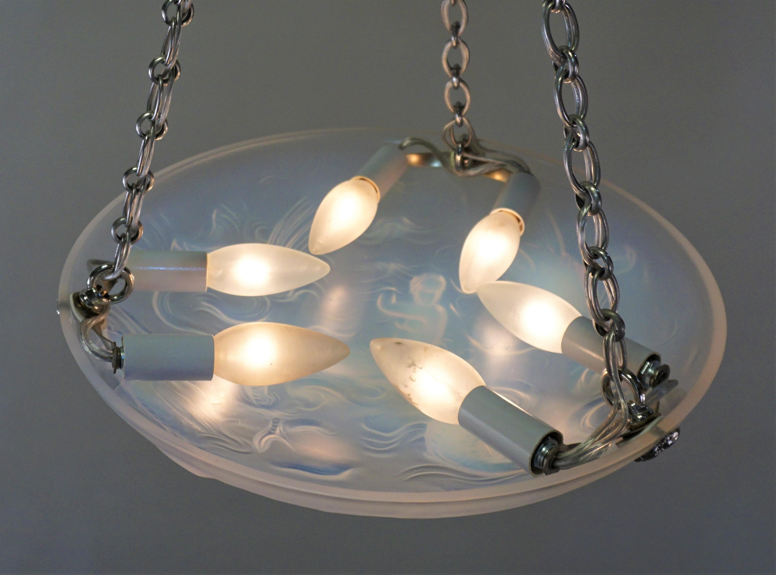French Art Deco 1920s Opalescent Glass Chandelier 4
