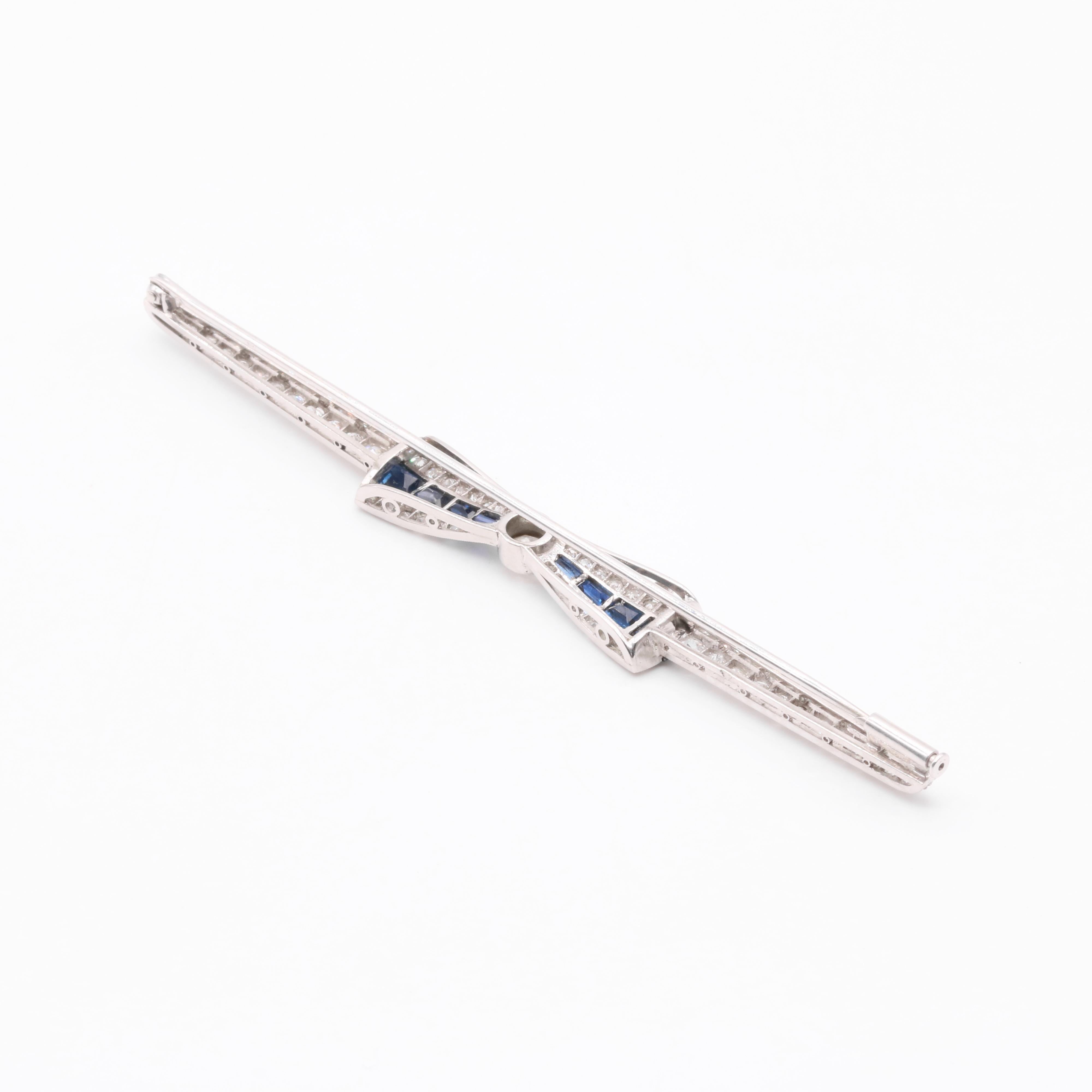 French Art Deco 1920s Platinum 2.88tgw Sapphire and Old Cut Diamond Bow Brooch For Sale 4
