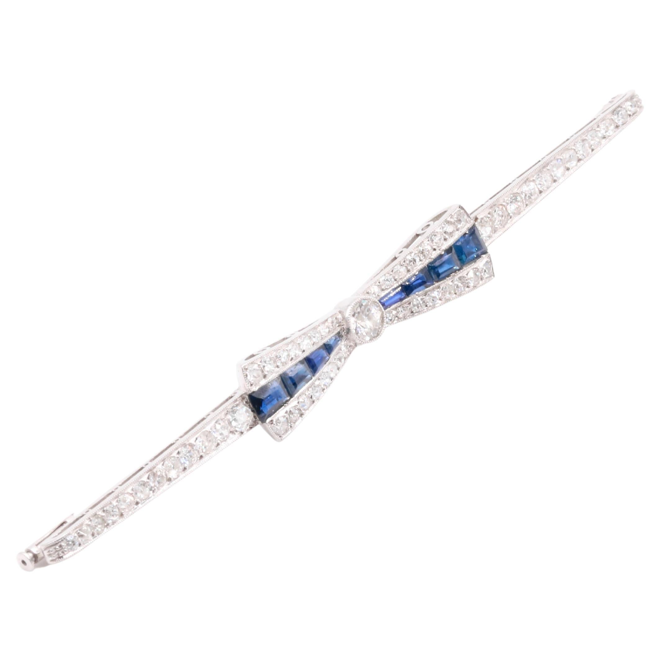 French Art Deco 1920s Platinum 2.88tgw Sapphire and Old Cut Diamond Bow Brooch For Sale