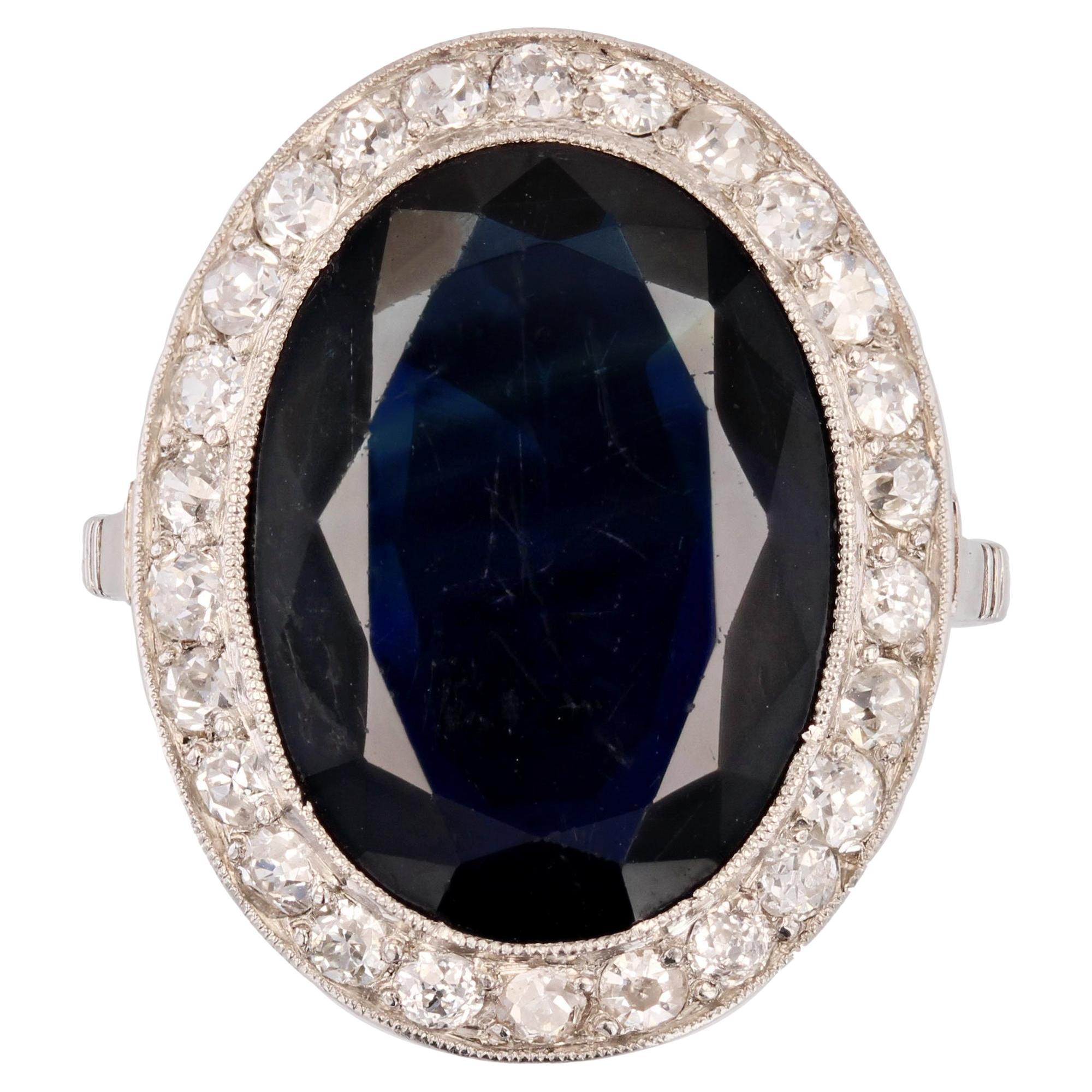 French Art Deco 1925s 7 Carats Sapphire Diamonds Platinum Ring For Sale