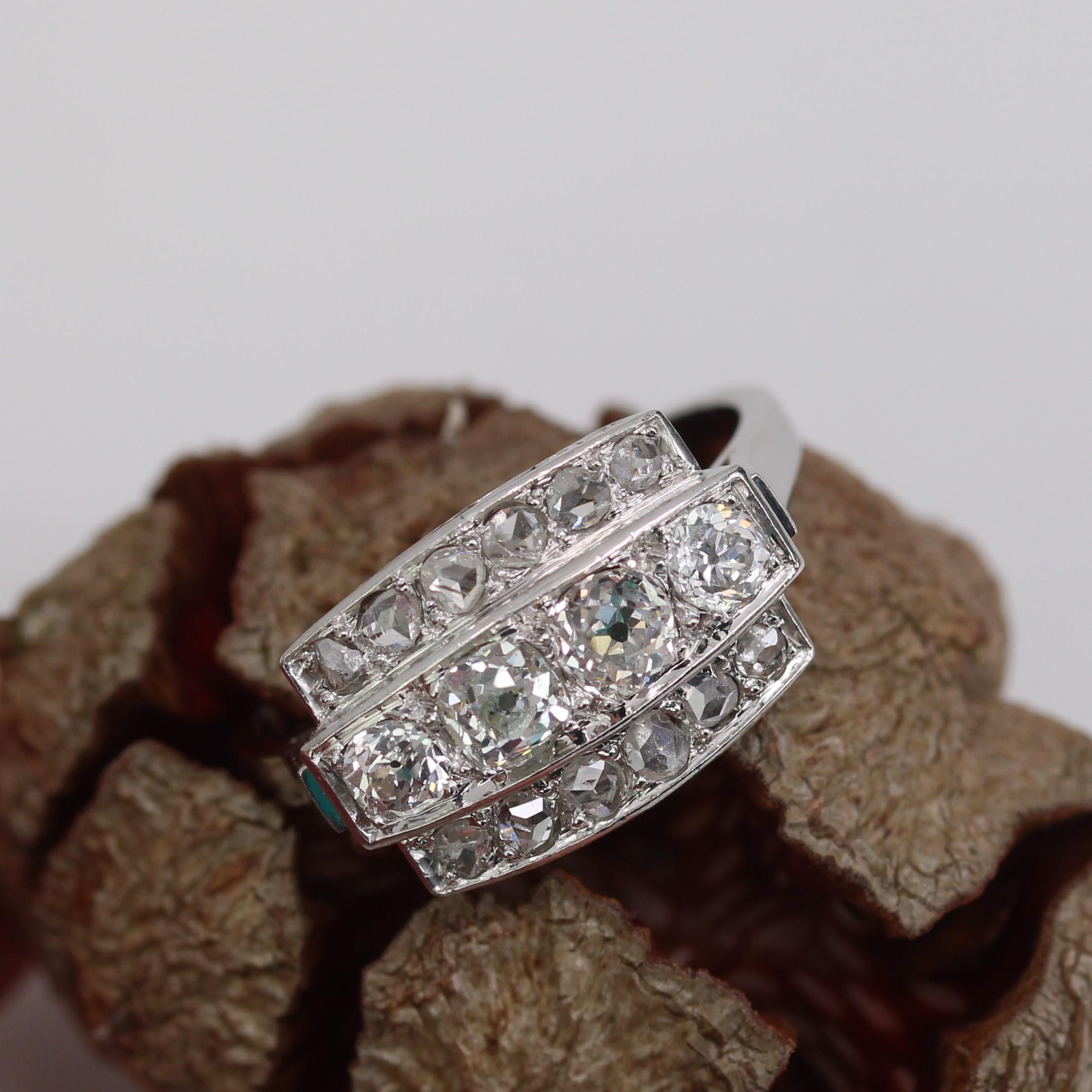 French Art Deco 1925s Diamonds Platinum Rectangular Ring For Sale 8
