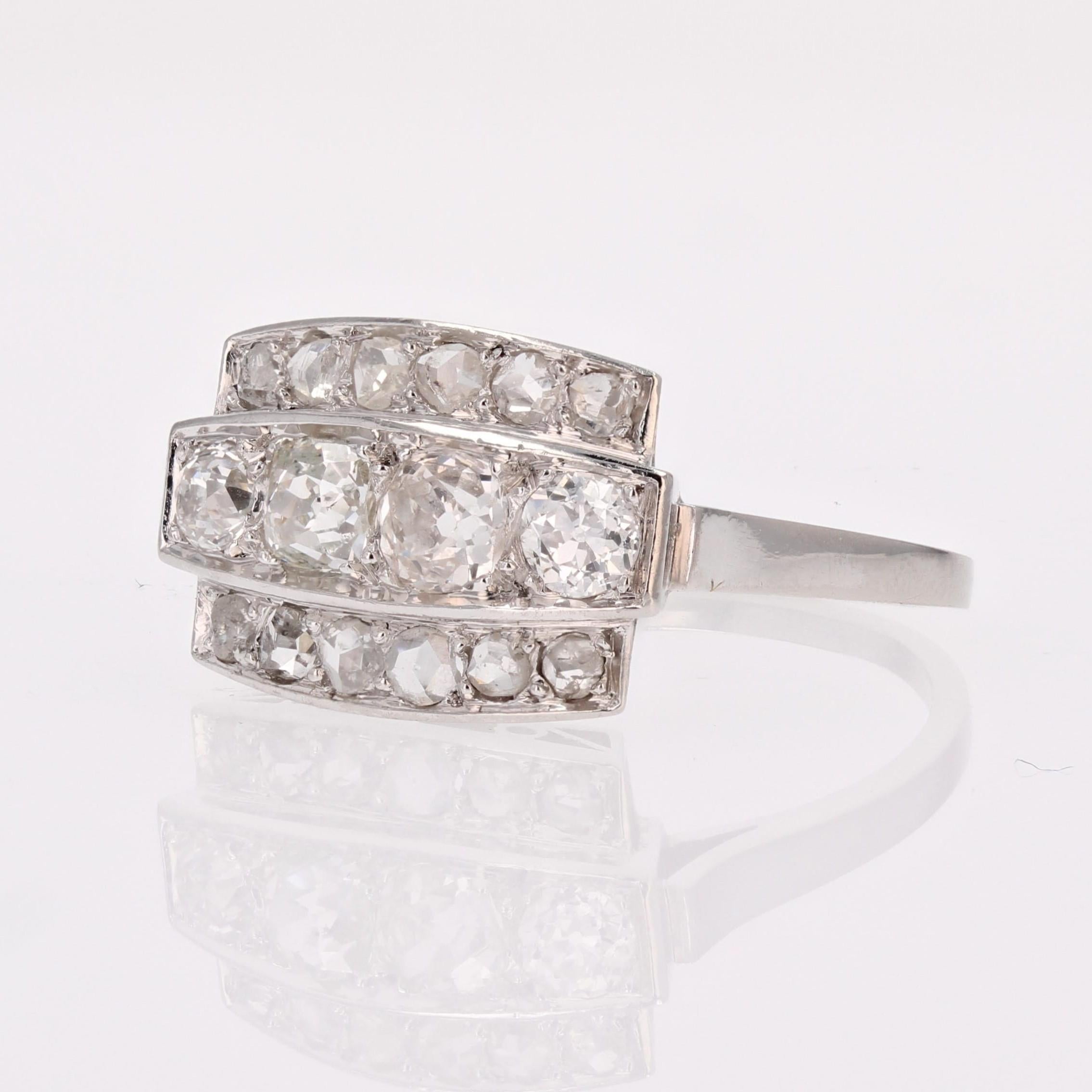 French Art Deco 1925s Diamonds Platinum Rectangular Ring For Sale 3