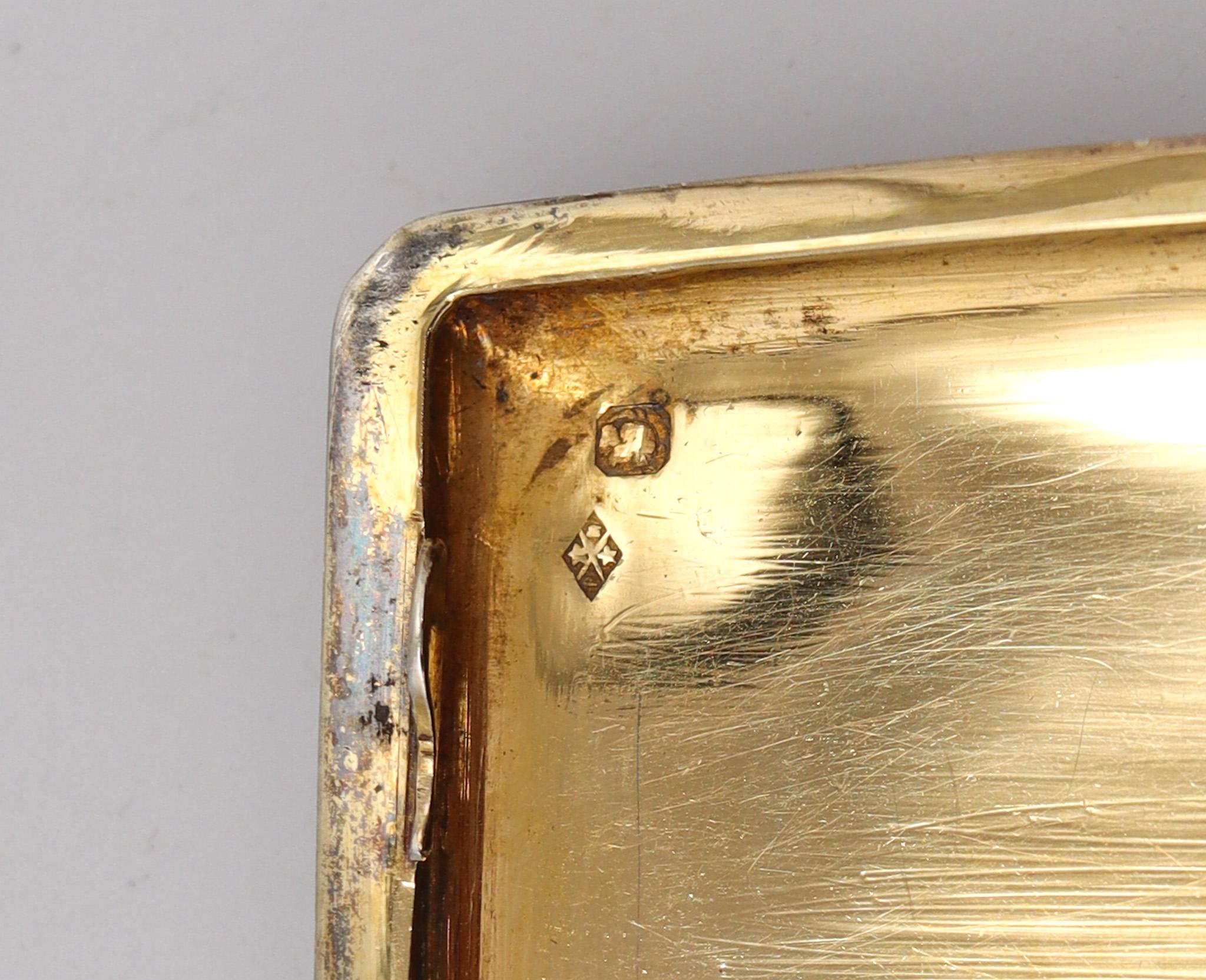 Französisches Art Déco 1929  Schwarz lackiert Großes Gehäuse in .950 Sterling und 18Kt Gold im Angebot 4