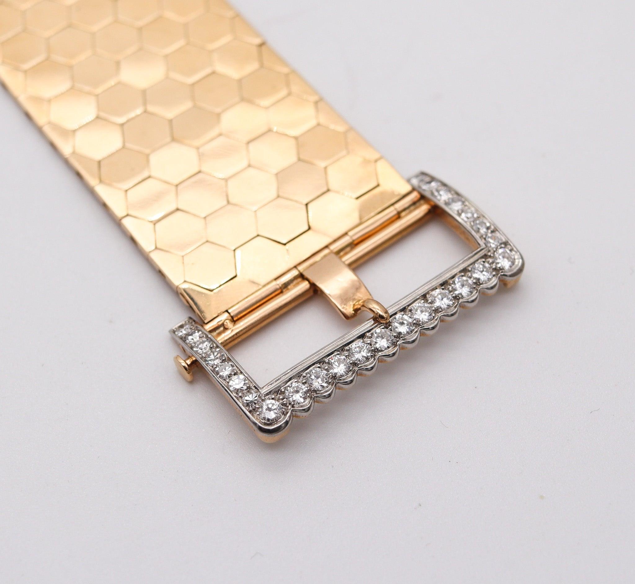 FRENCH Art Deco 1930 Schnalle-Armband 18Kt Gold Platin 2,37 Karat Diamanten Rubine im Angebot 1
