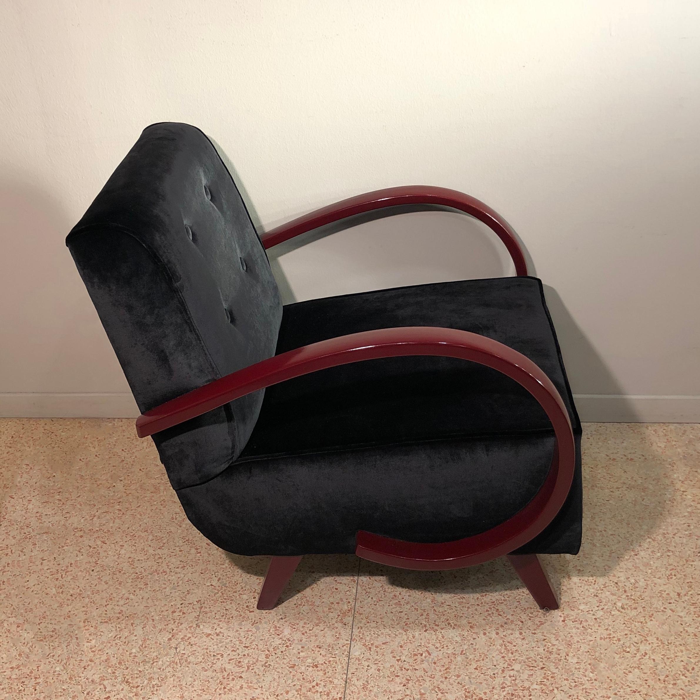 French Art Deco 1930s Black Velvet and Dark Red lacquered Armrests Armchairs 3
