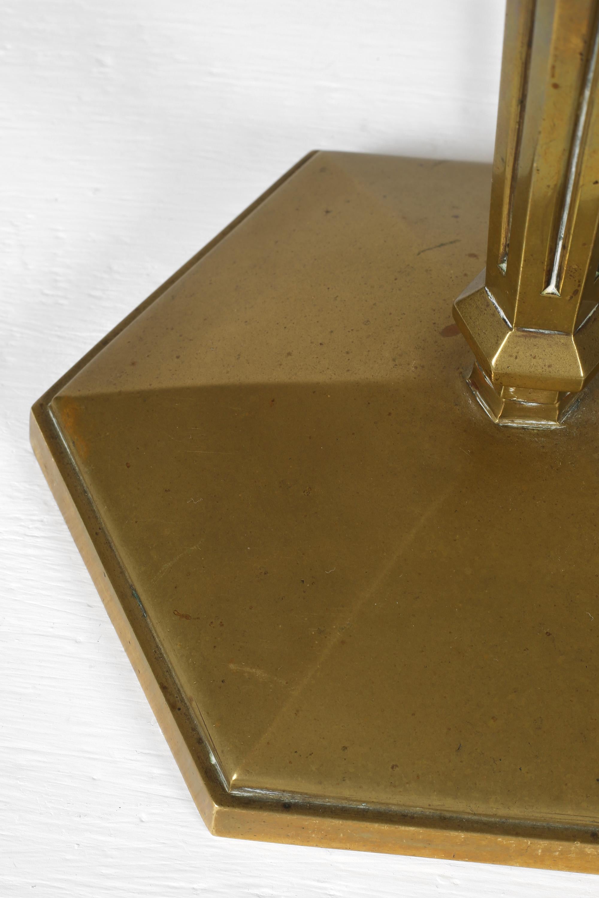 French Art Deco 1930s Bronze Table Lamp For Sale 6