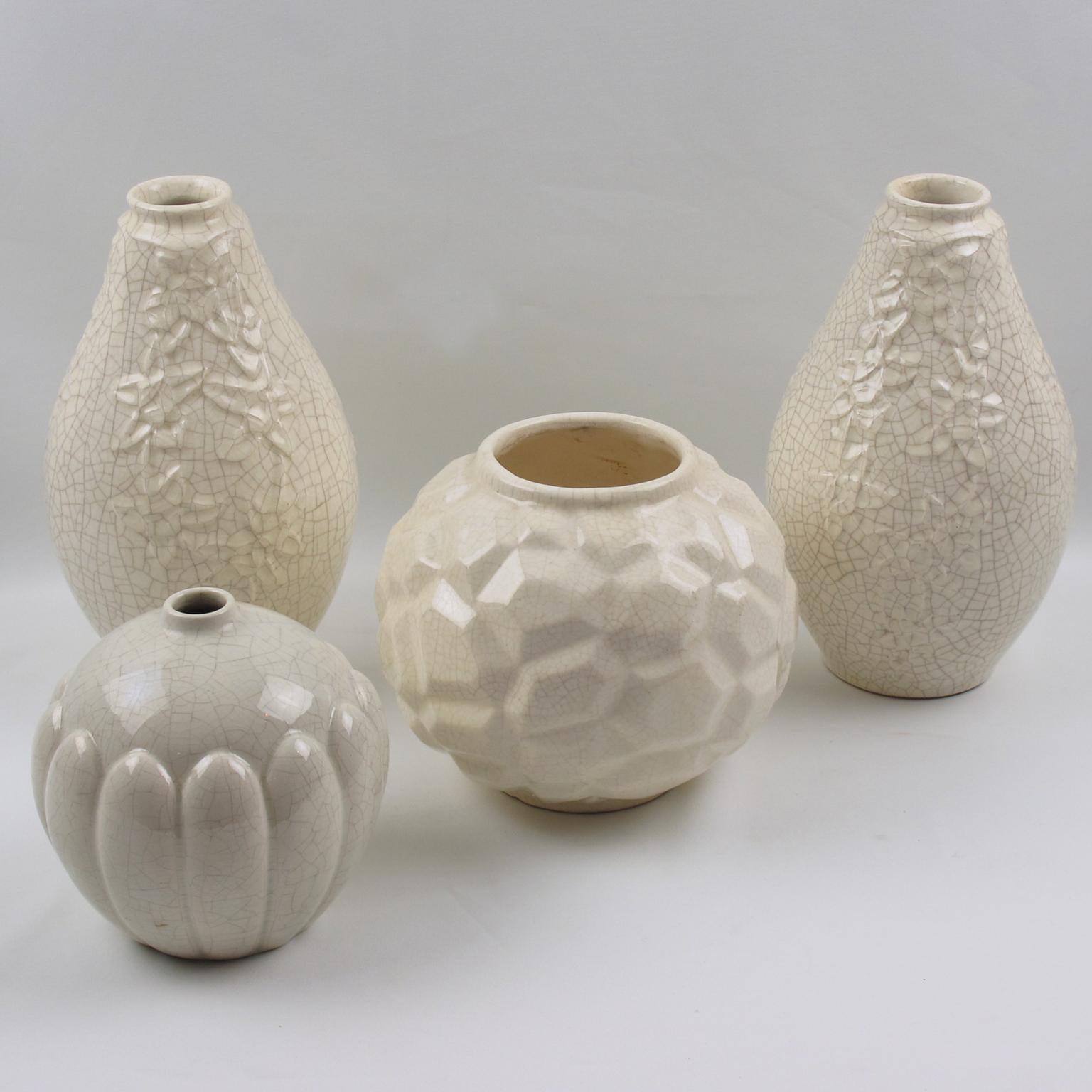 Vase en céramique à glaçure craquelée géométrique Saint-Clément, Art déco français, années 1930 1