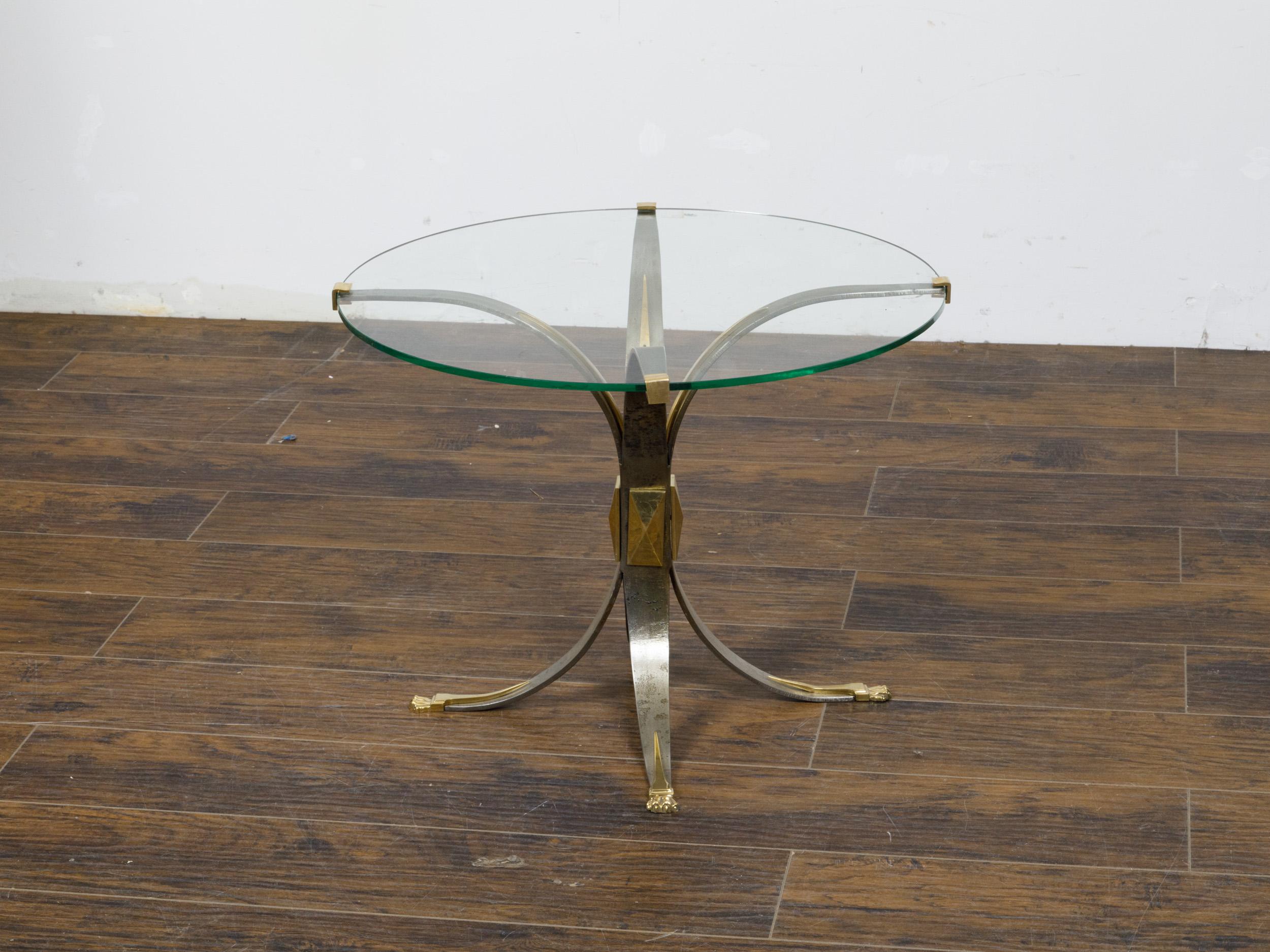 Französischer Art-Deco-Tisch aus Stahl und Messing der 1930er Jahre mit Glasplatte und ausgestellten Beinen im Angebot 5