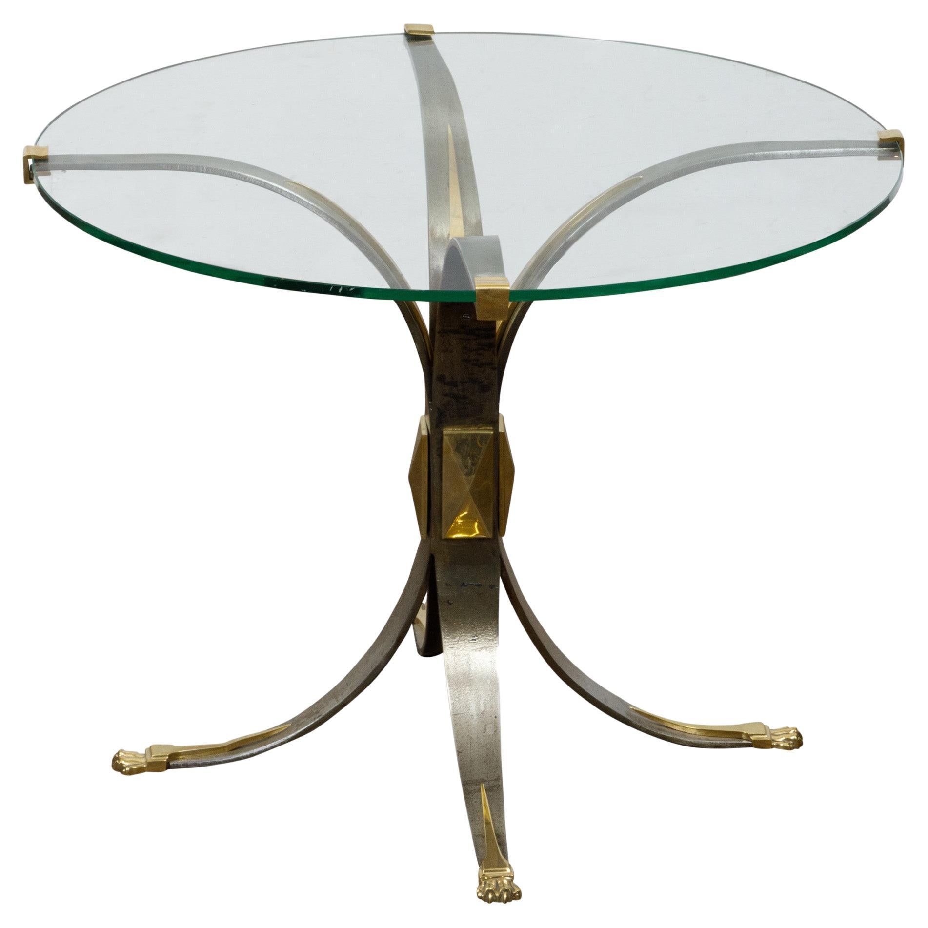 Französischer Art-Deco-Tisch aus Stahl und Messing der 1930er Jahre mit Glasplatte und ausgestellten Beinen im Angebot