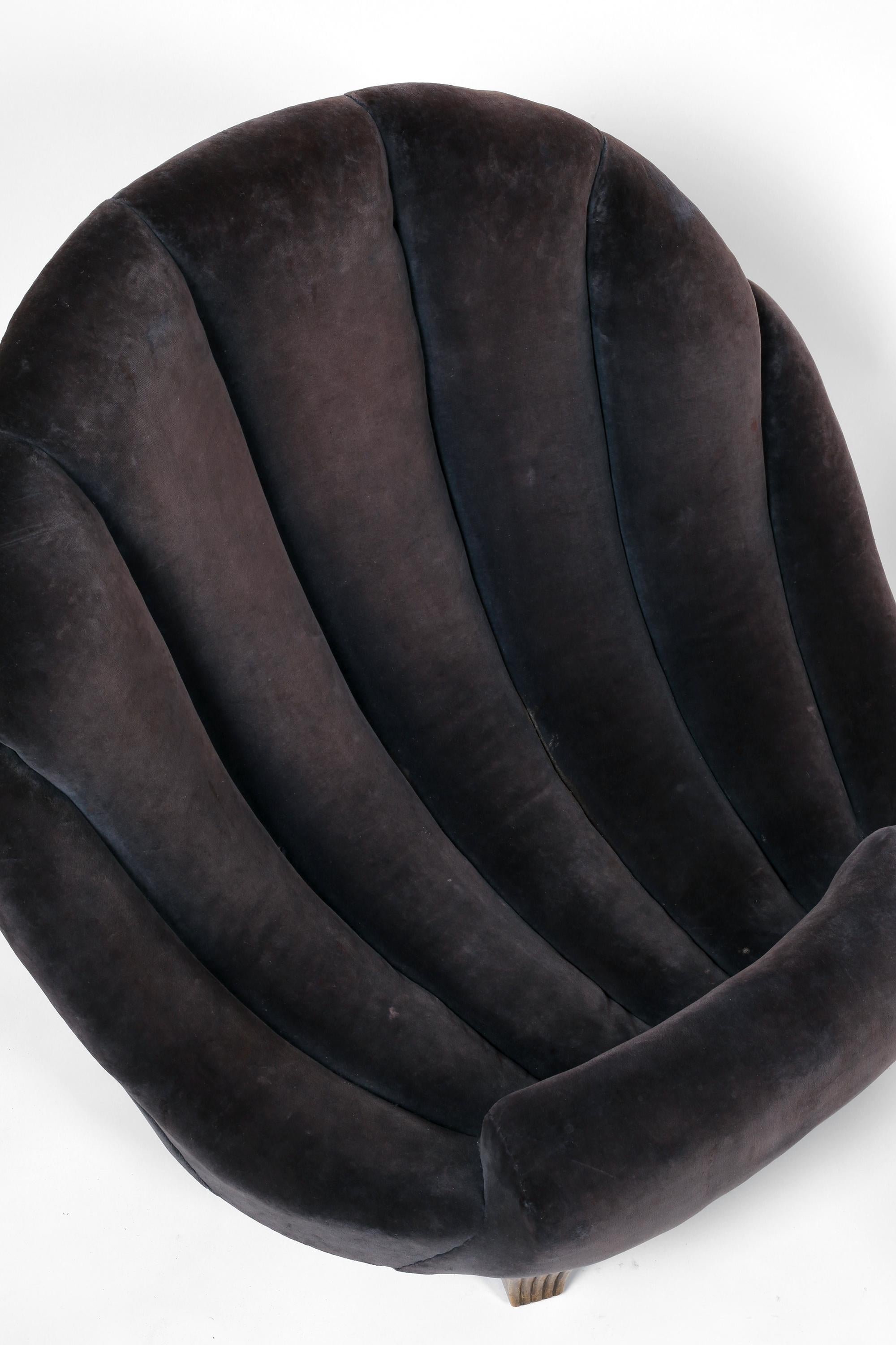 French Art Deco 1930s Syrie Maugham Style Shell Velvet Fireside Chairs For Sale 6