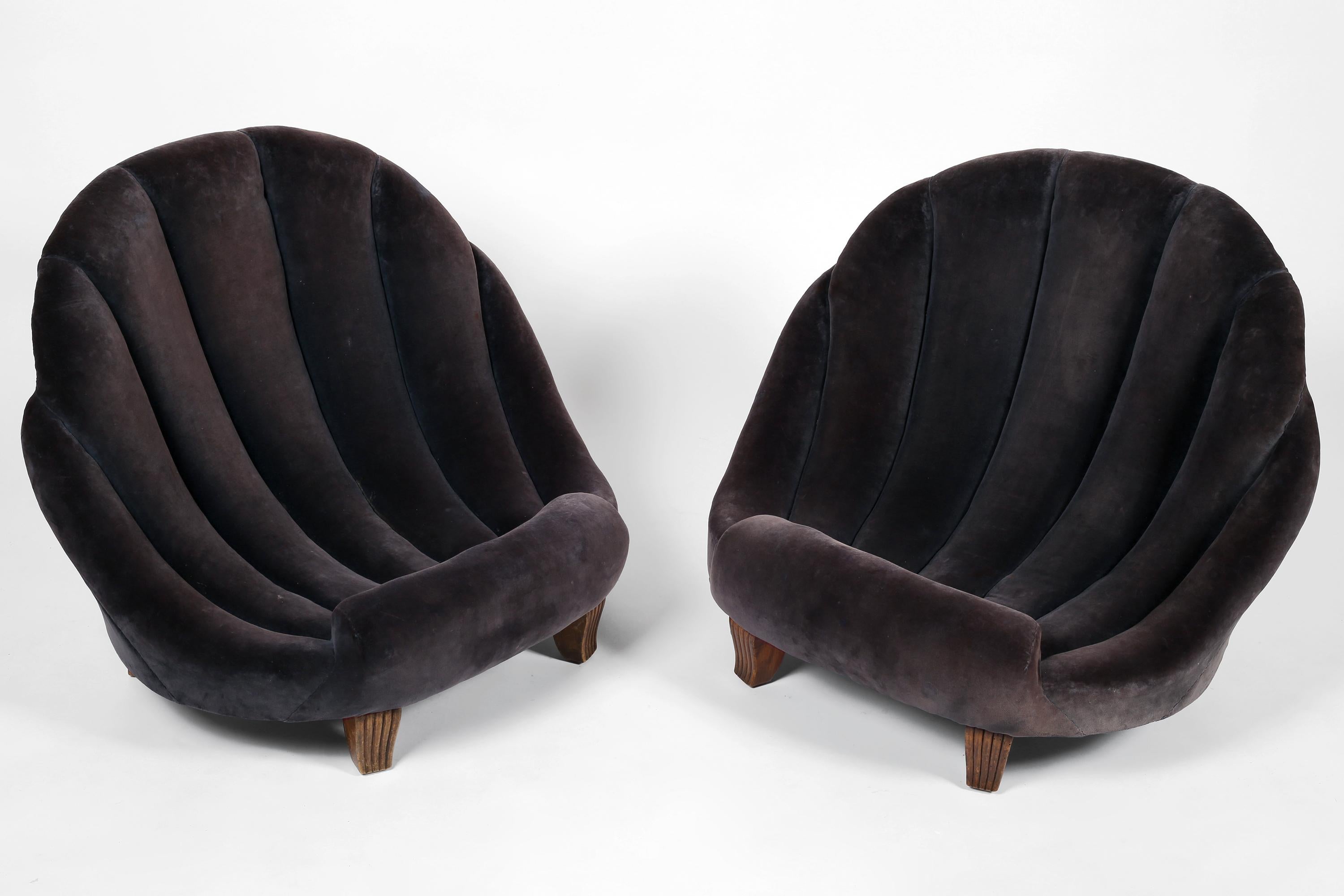 French Art Deco 1930s Syrie Maugham Style Shell Velvet Fireside Chairs For Sale 5