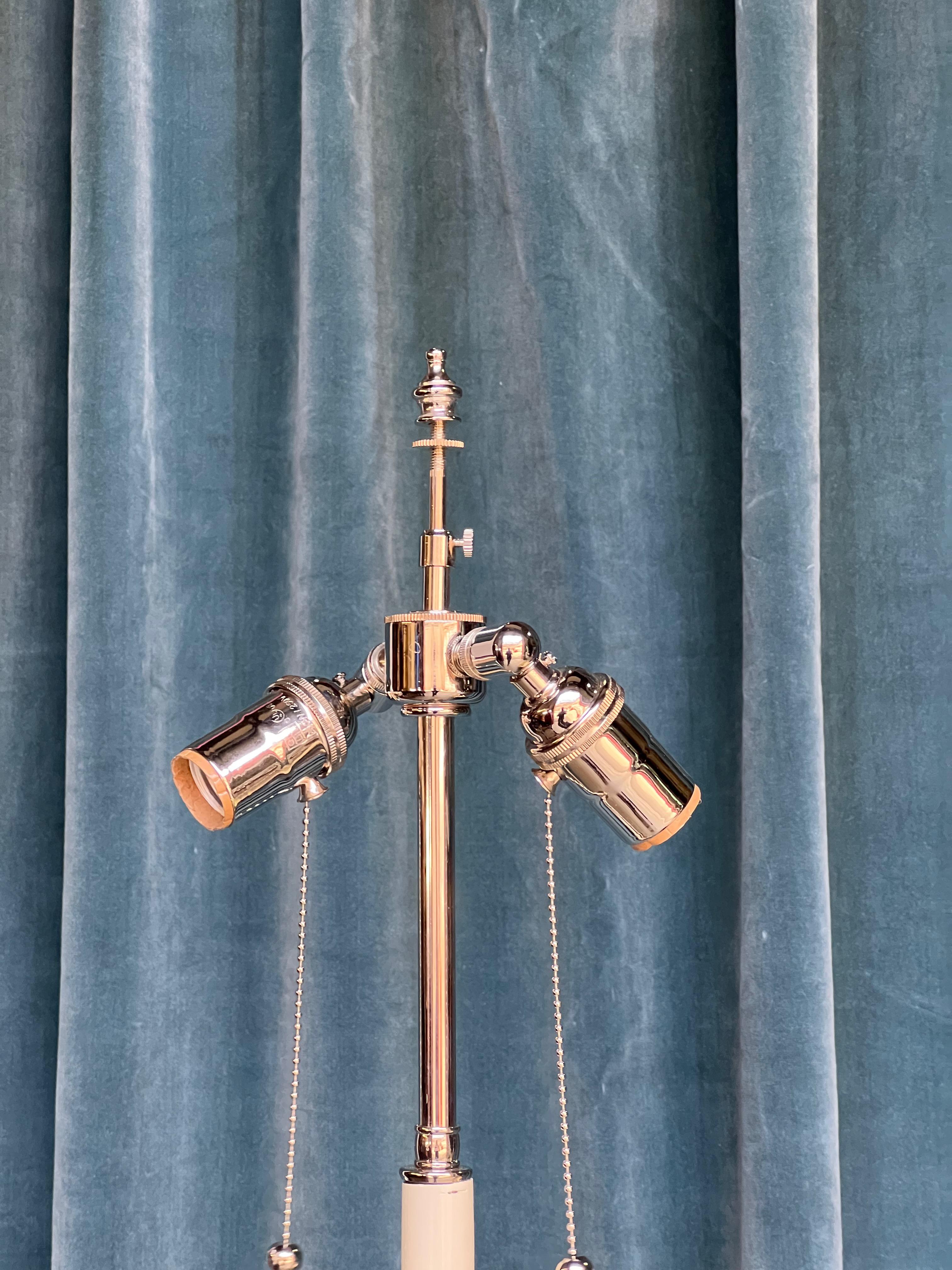 Lampada da terra francese Art Déco anni '40 placcata in argento in vendita 6