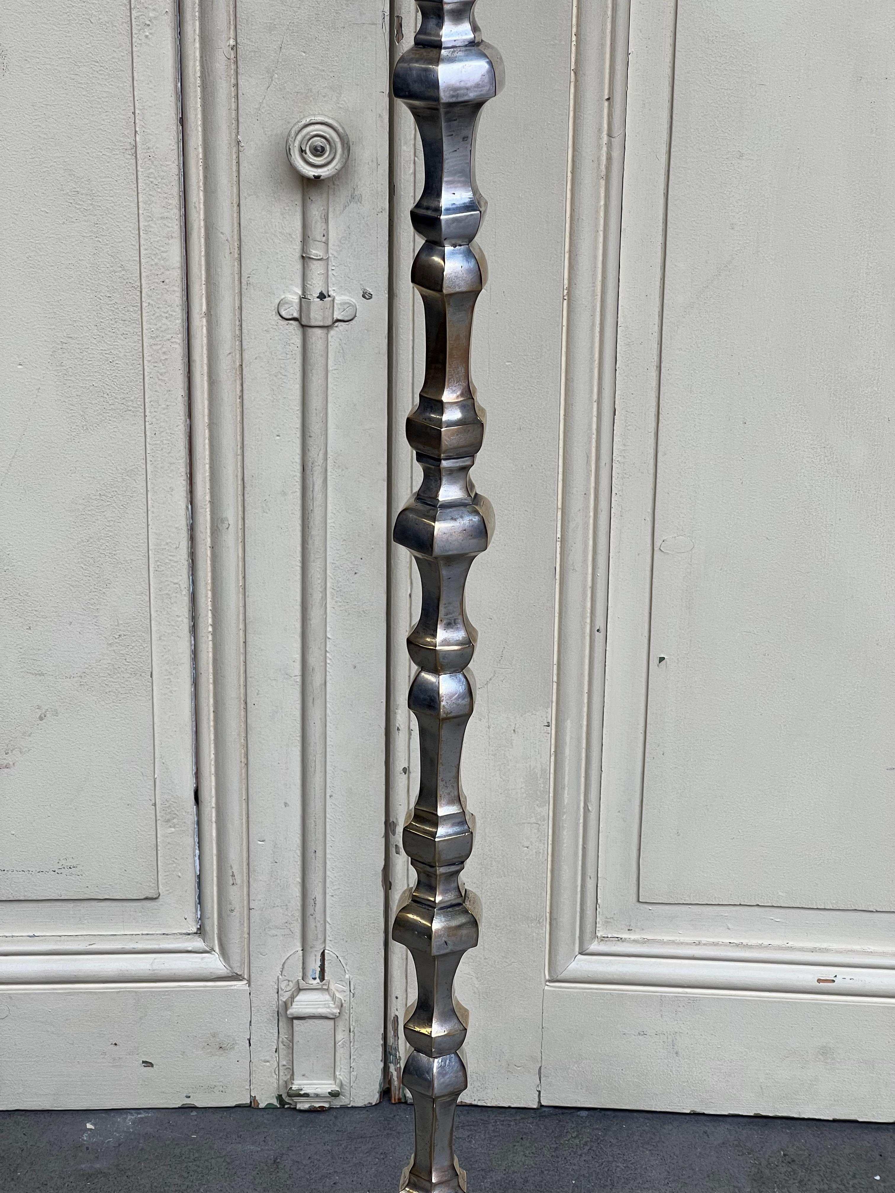 Metà XX secolo Lampada da terra francese Art Déco anni '40 placcata in argento in vendita