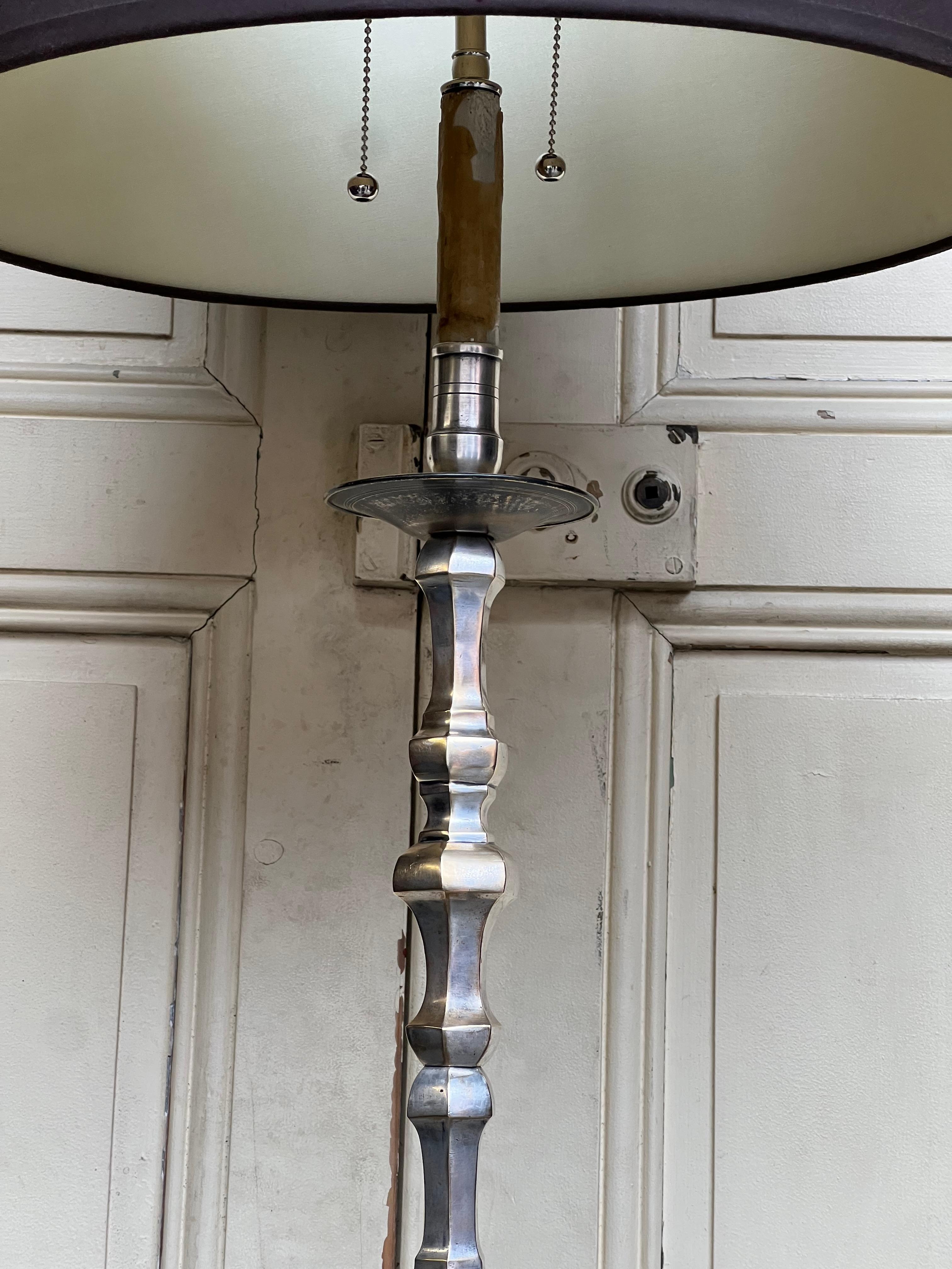Lampada da terra francese Art Déco anni '40 placcata in argento in vendita 2