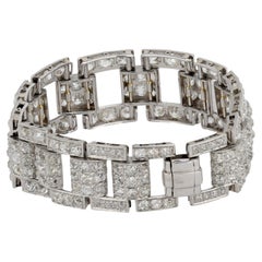 French Art Deco 20 carat old mine cut diamond platinum bracelet