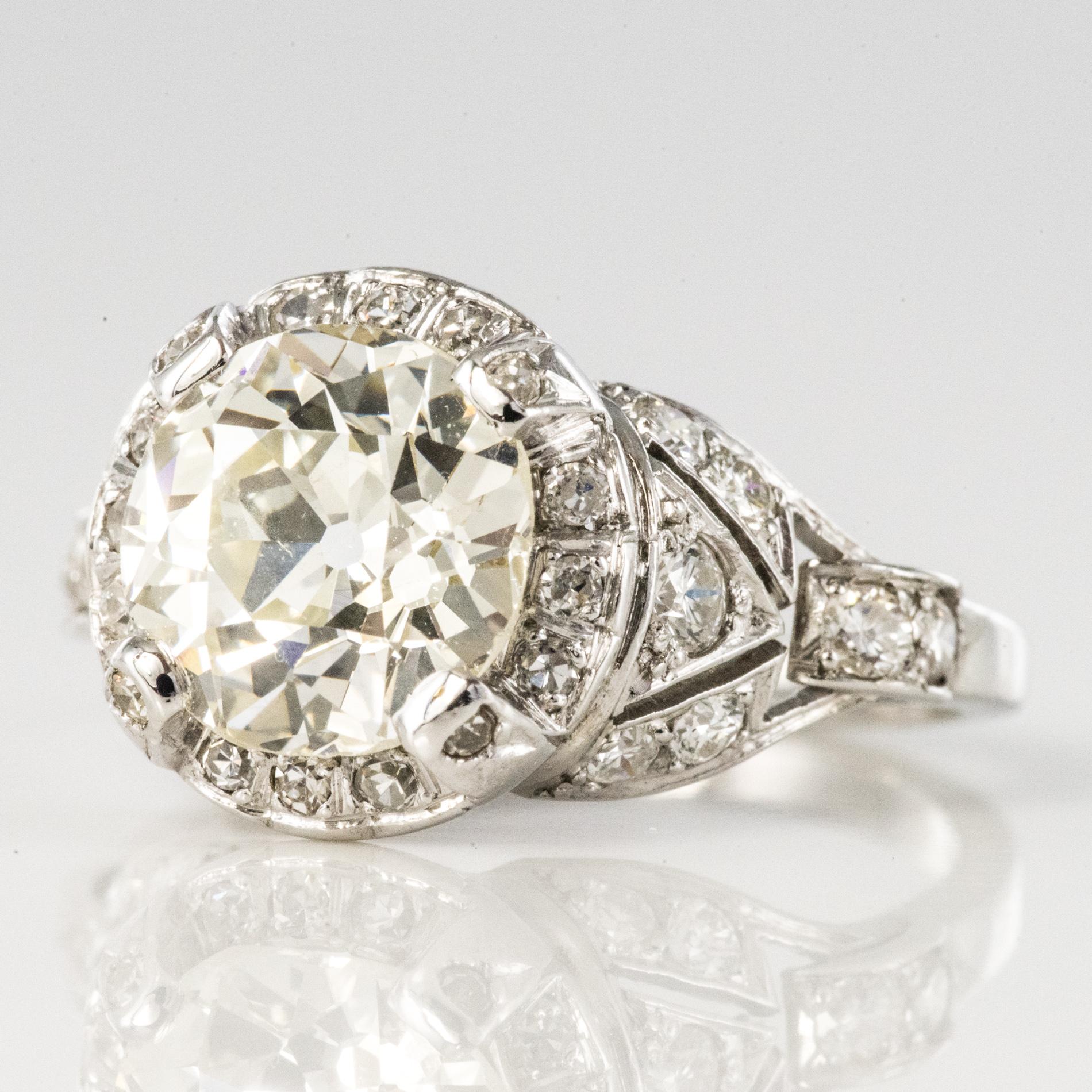 Brilliant Cut French Art Deco 2.59 Carat Diamonds Platinum Ring