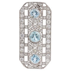 French Art Deco 6.00 carat aquamarine diamond platinum brooch
