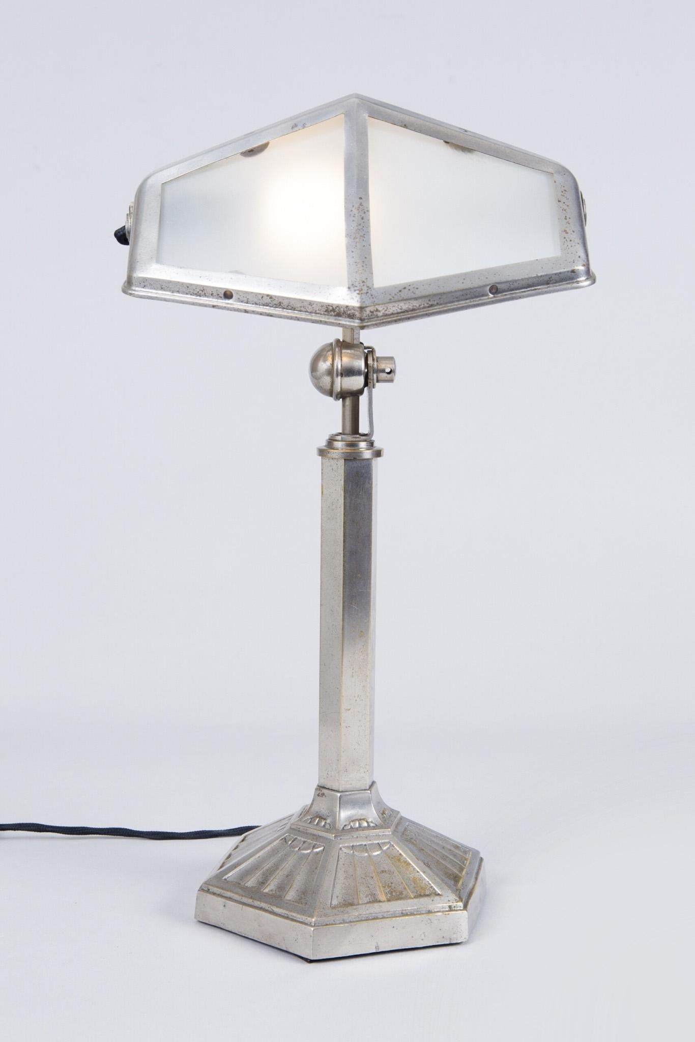 French Art  Deco Adjustable Lamp, Original Condition, 1920s, Nickel and Brass In Good Condition For Sale In Horomerice, CZ
