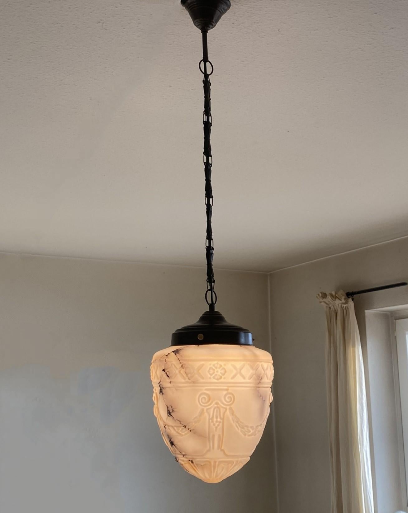 French Art Deco Alabaster Looking High-Releaf Glass Pendant Lantern, 1920-1930 For Sale 5