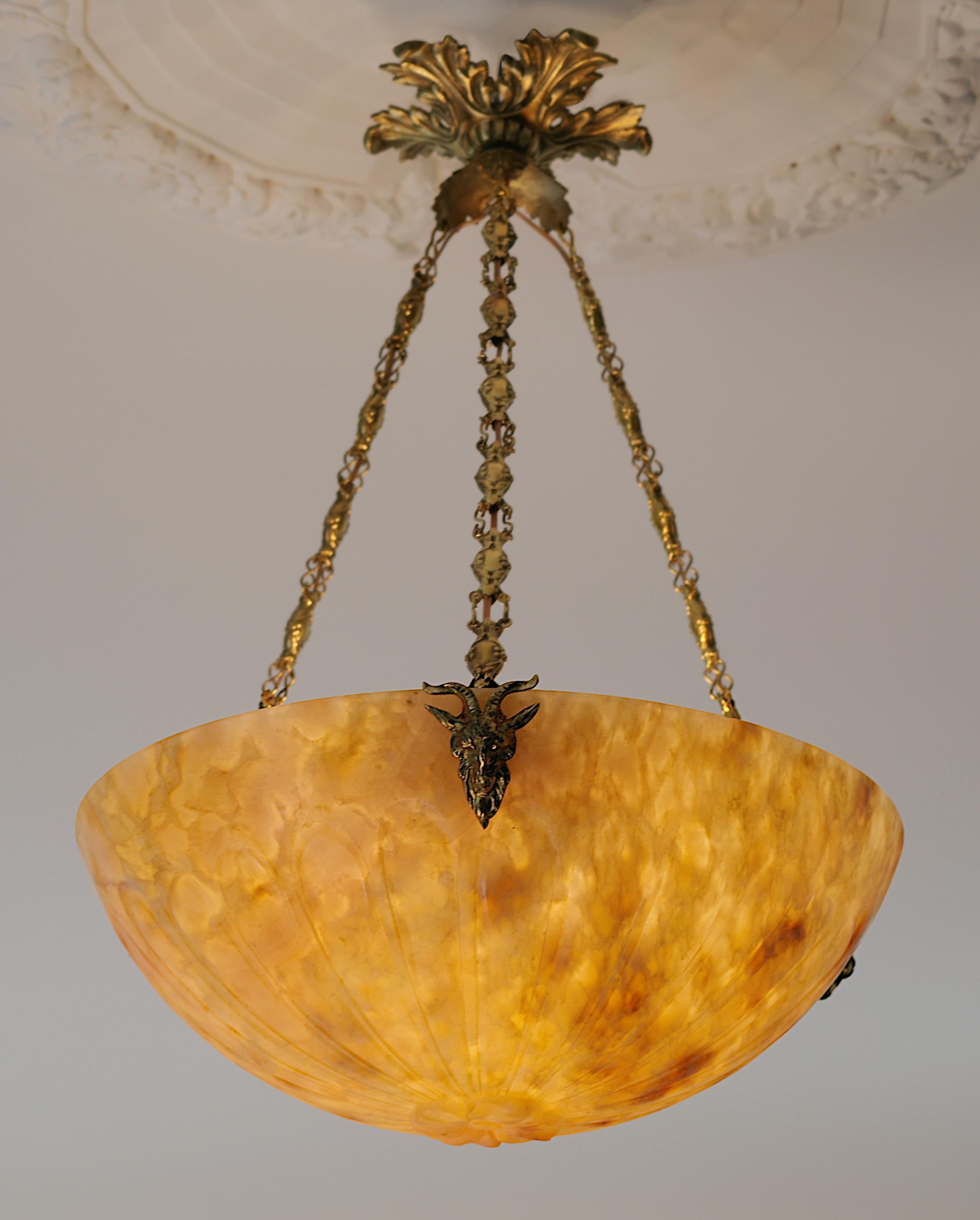 French Art Deco Alabaster Pendant Chandelier, 1910s For Sale 2