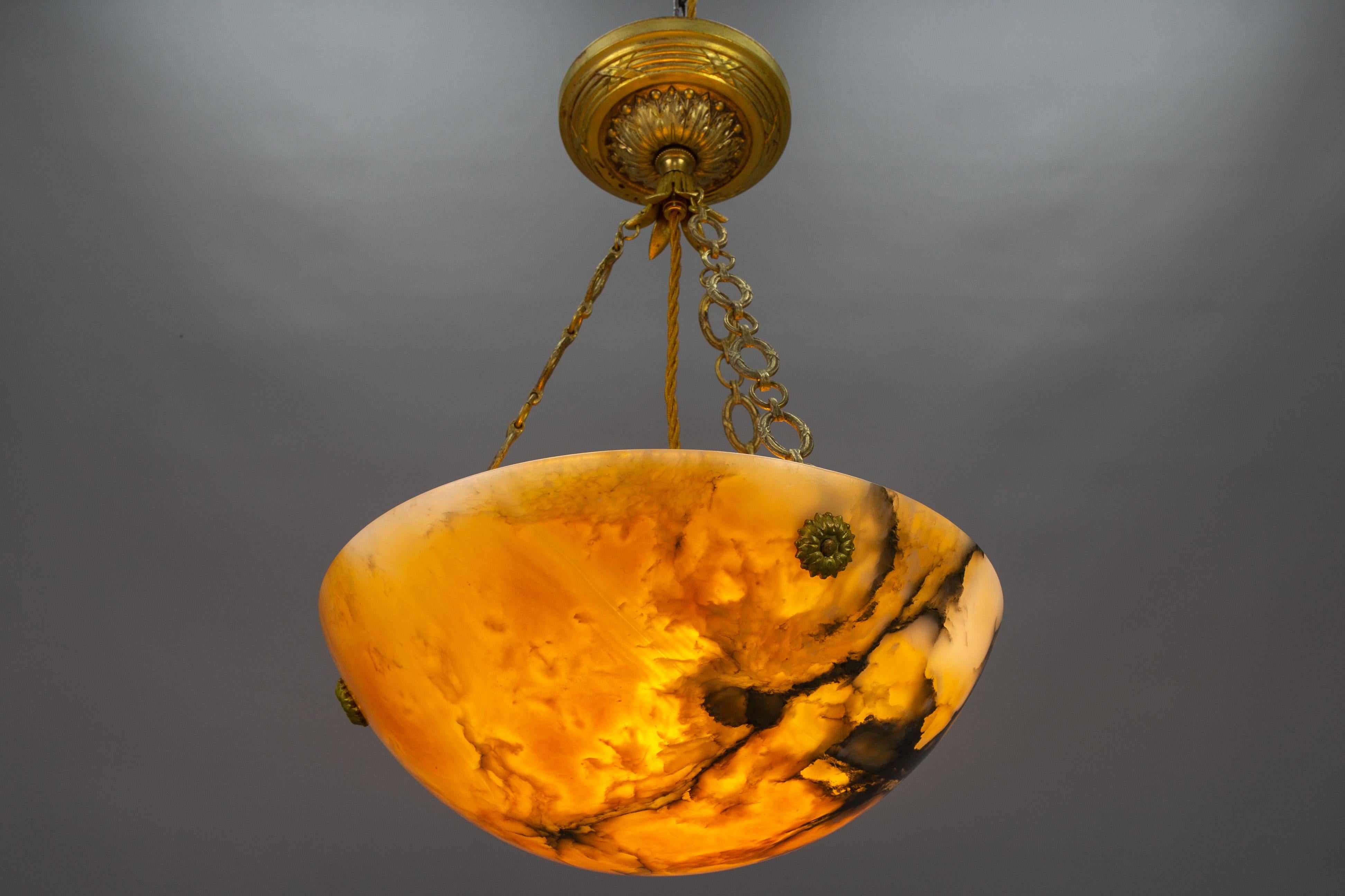 French Art Deco Amber Color Alabaster and Bronze Pendant Light, circa 1920 For Sale 6
