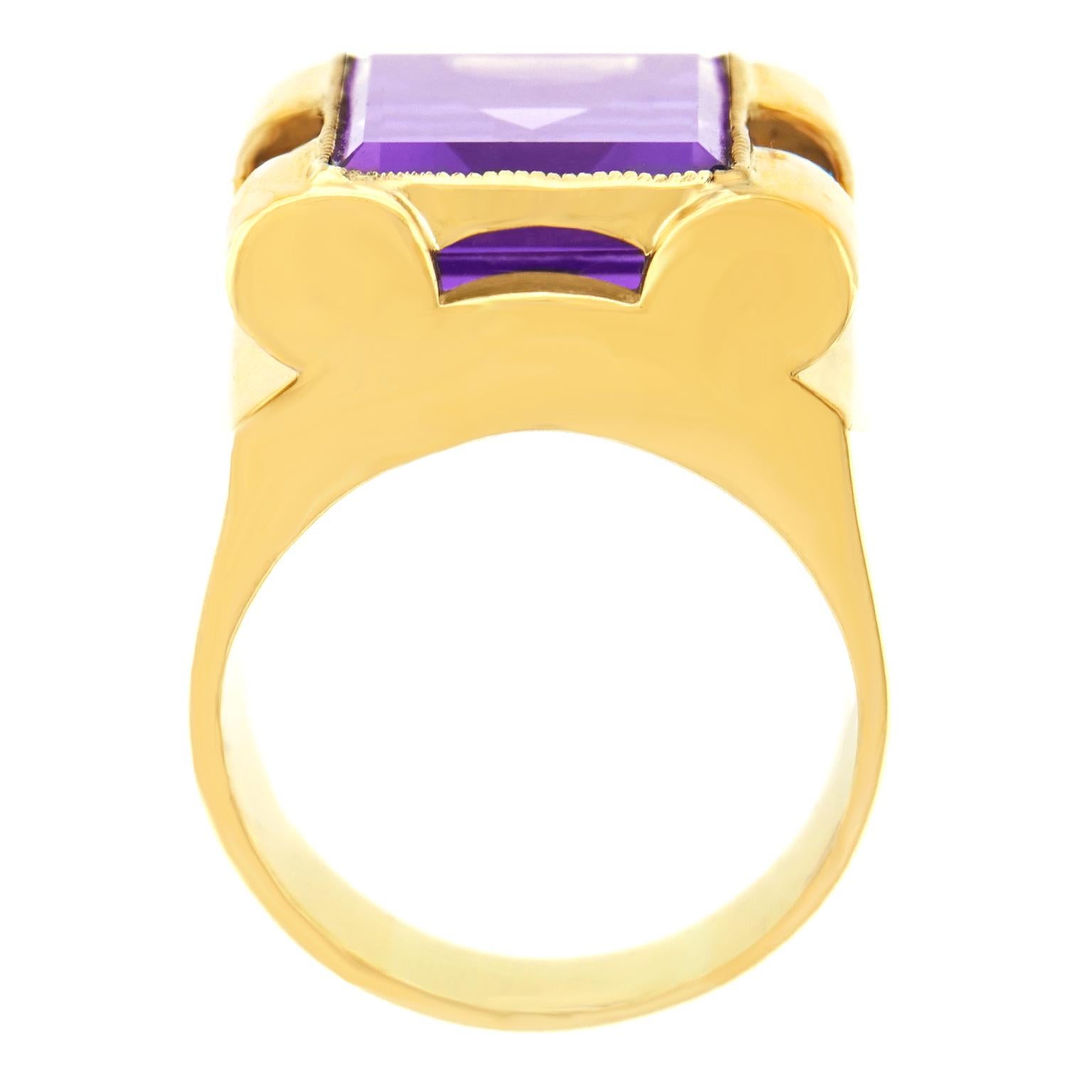 French Art Deco Amethyst and Gold Ring 5