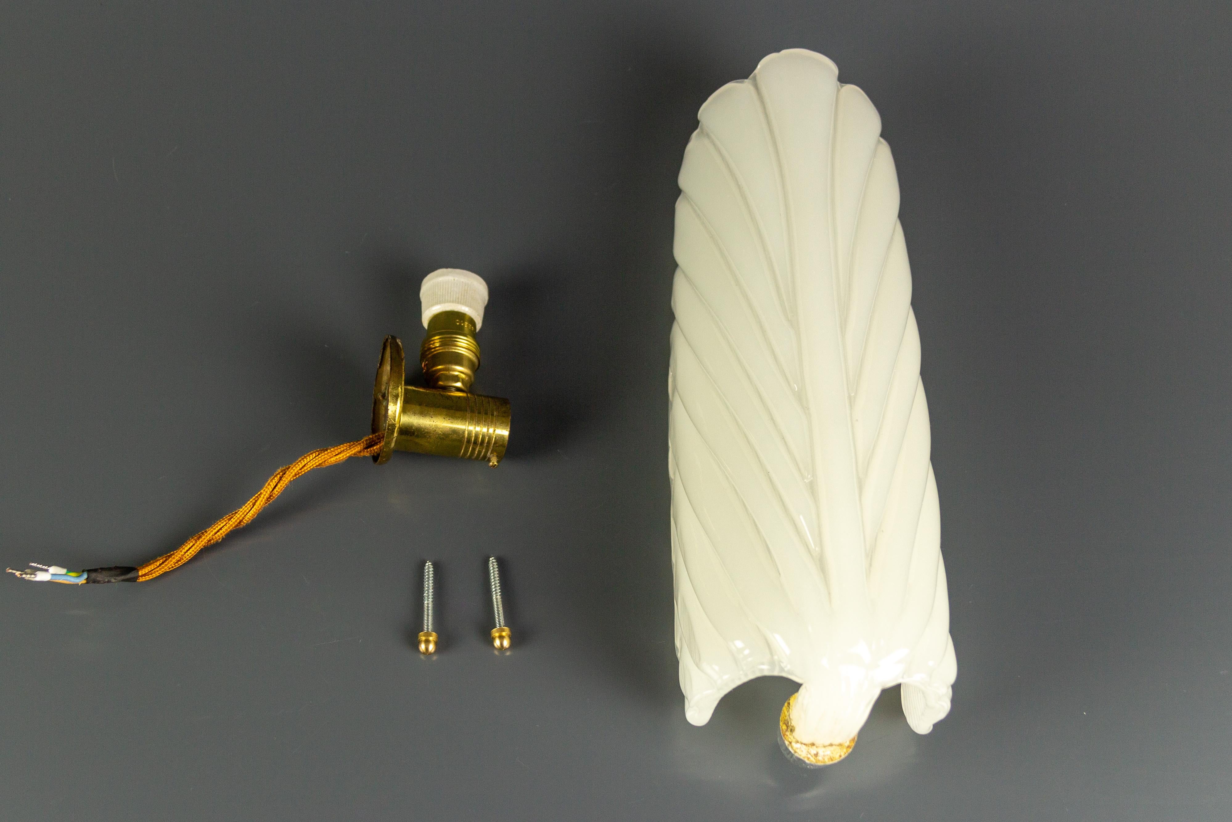 French Art Deco André Arbus Style Feather Shaped Opaline White Glass Wall Light 7